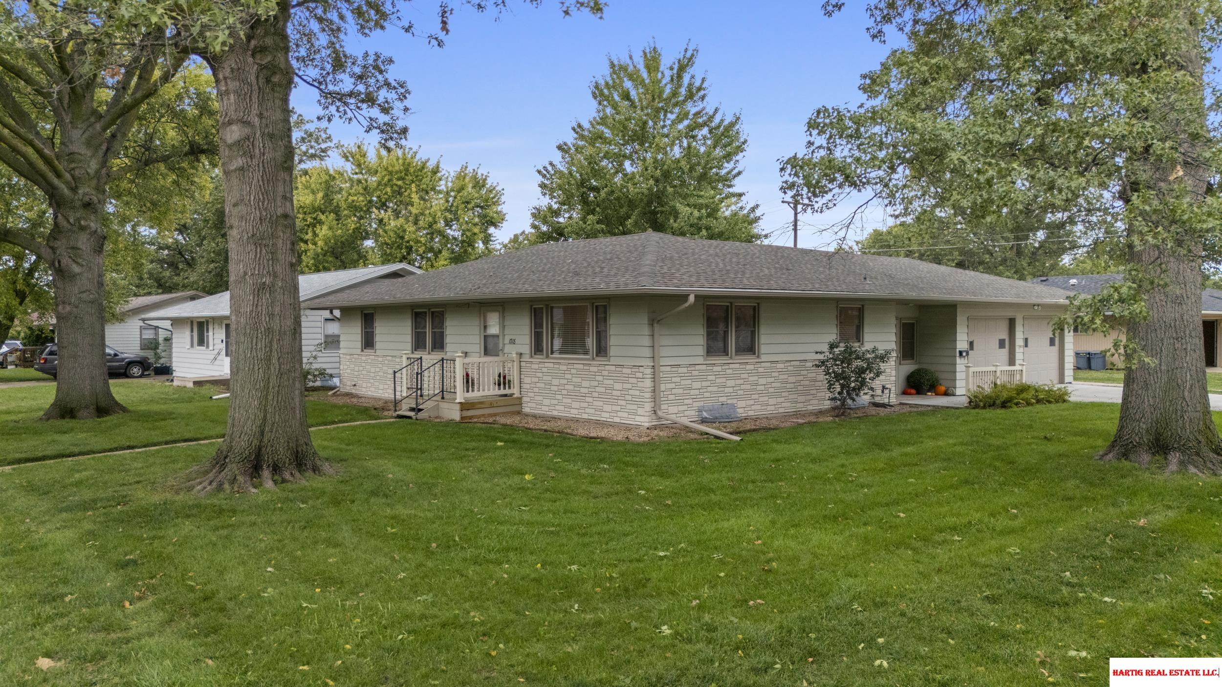 1718 Sara Road