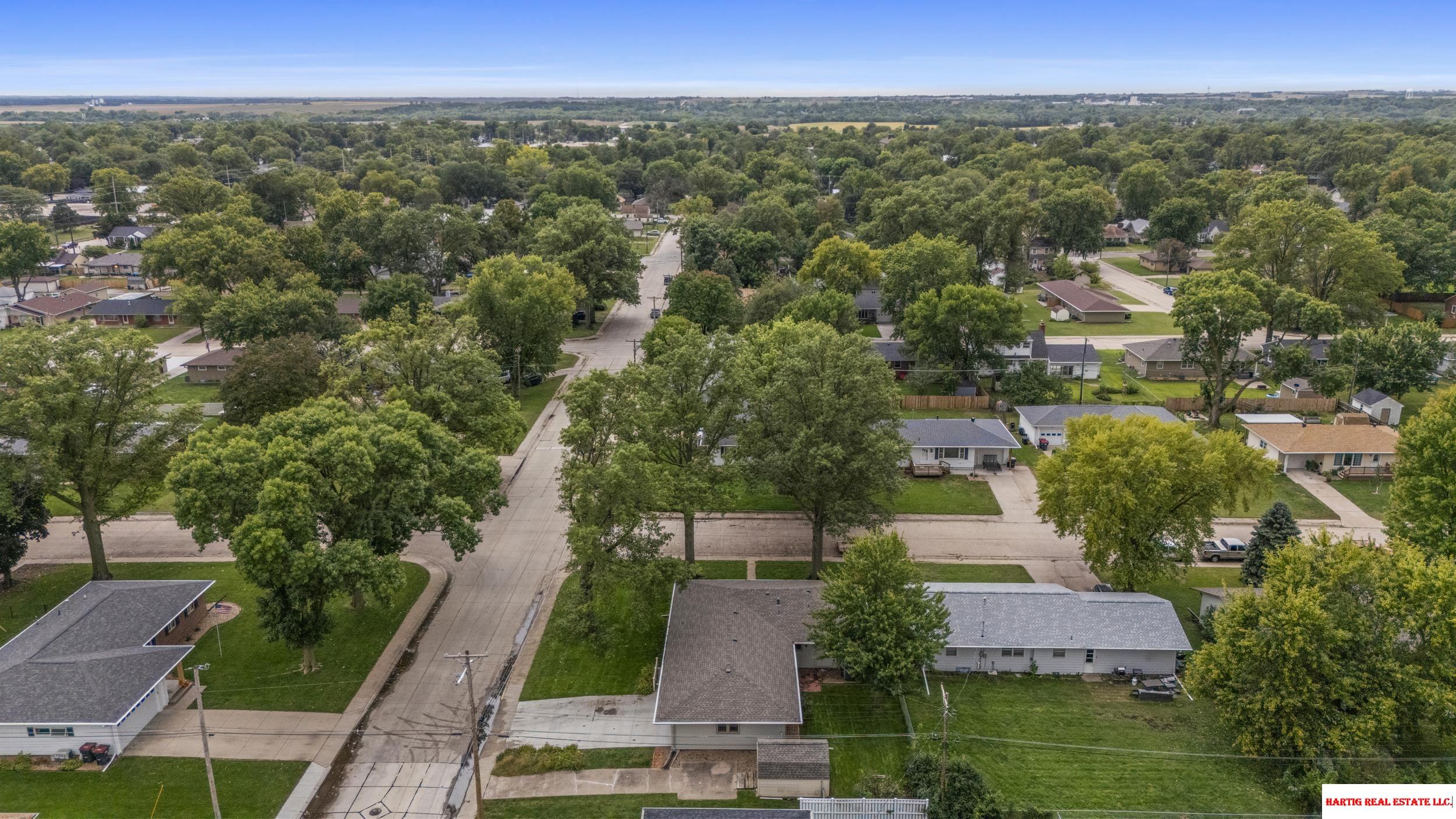 1718 Sara Road