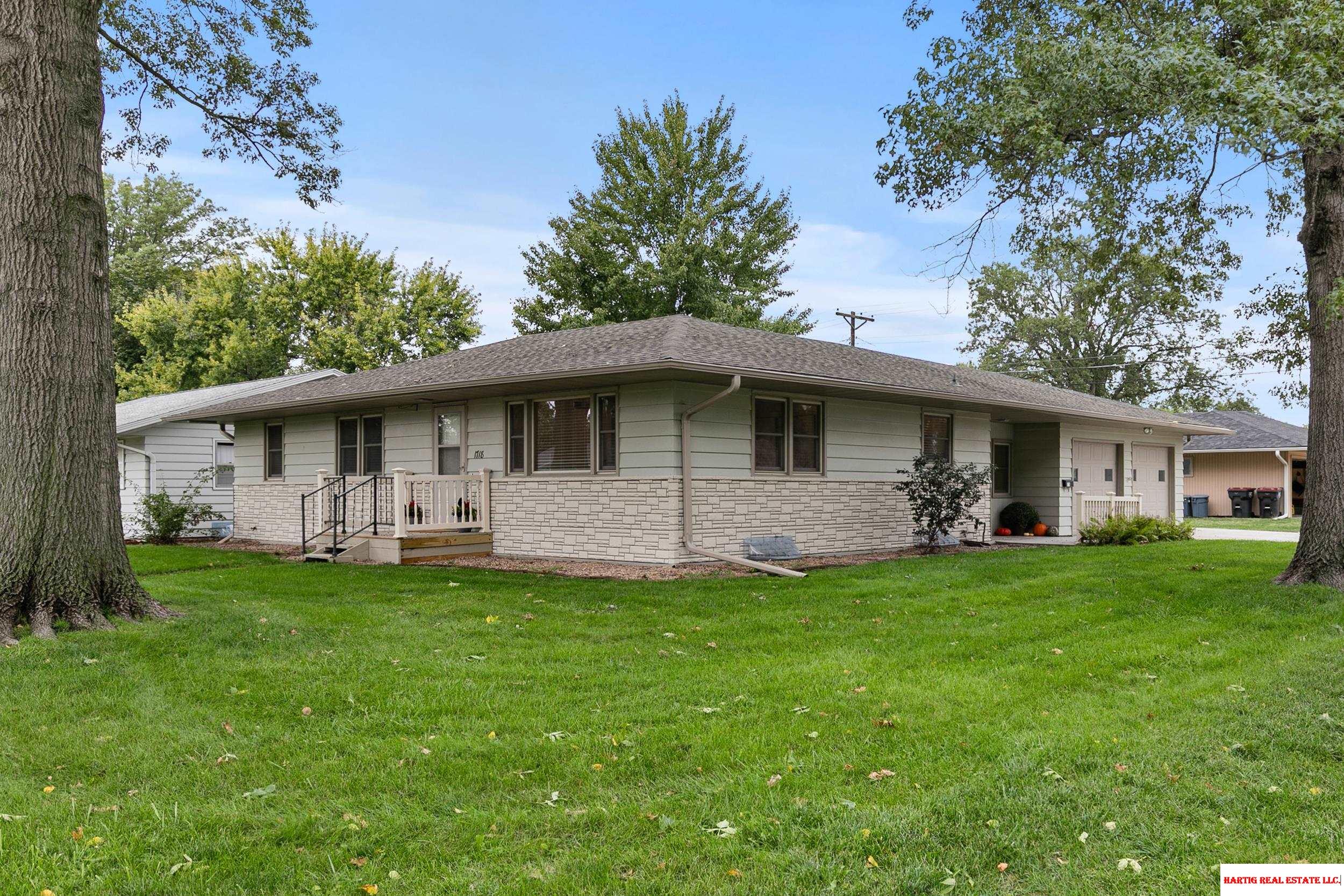 1718 Sara Road