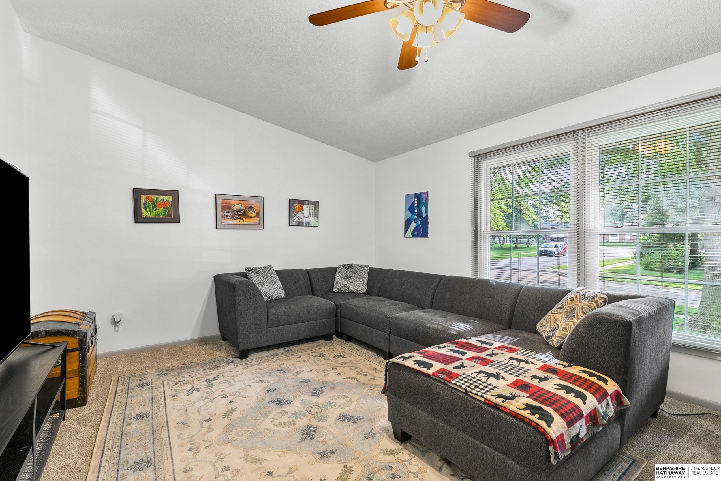 920 Lamplighter Lane