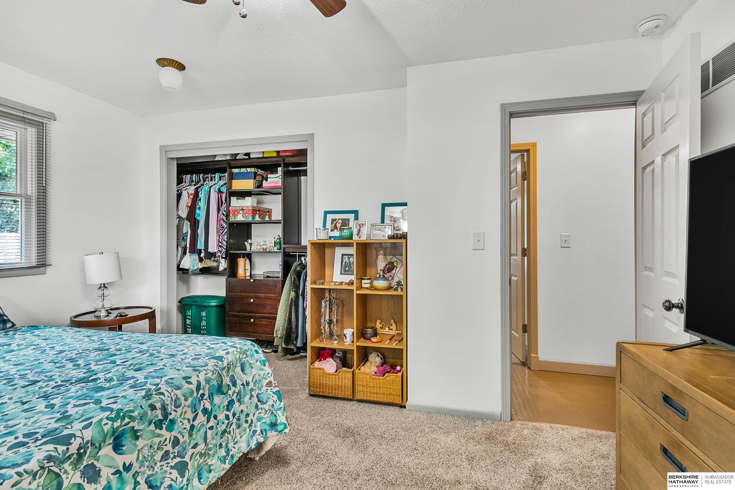920 Lamplighter Lane