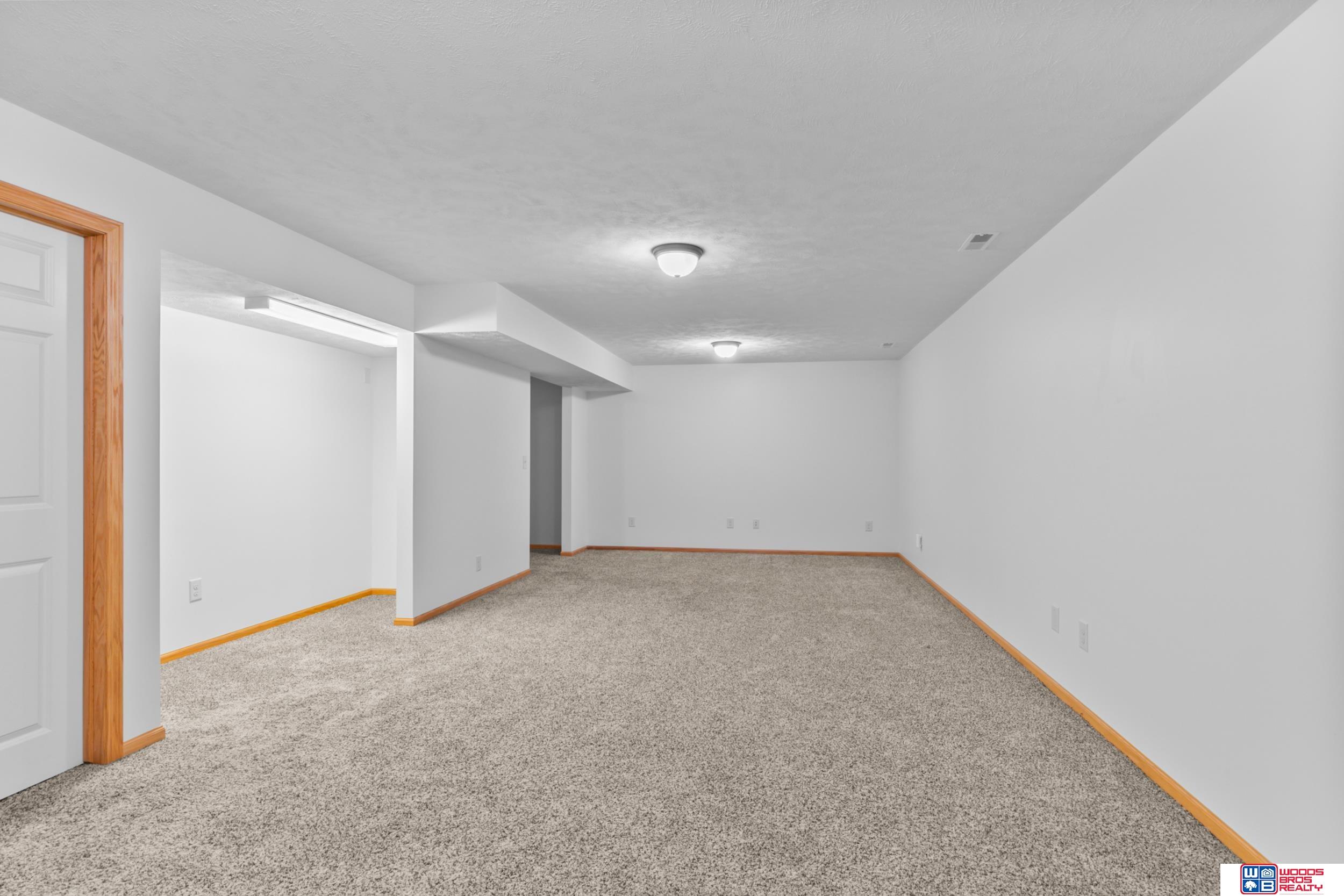 8101 S 20th Street, Lincoln