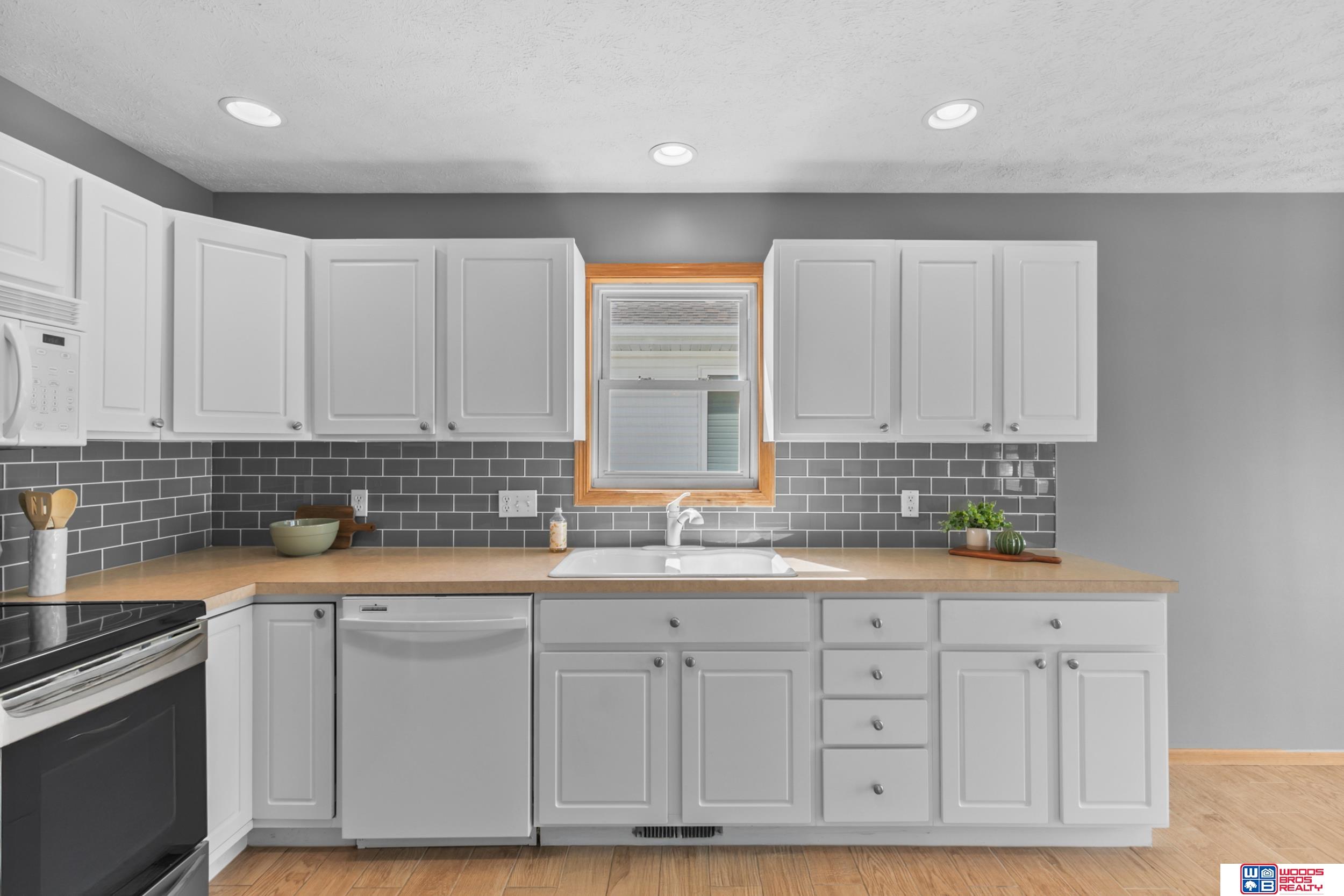 8101 S 20th Street, Lincoln