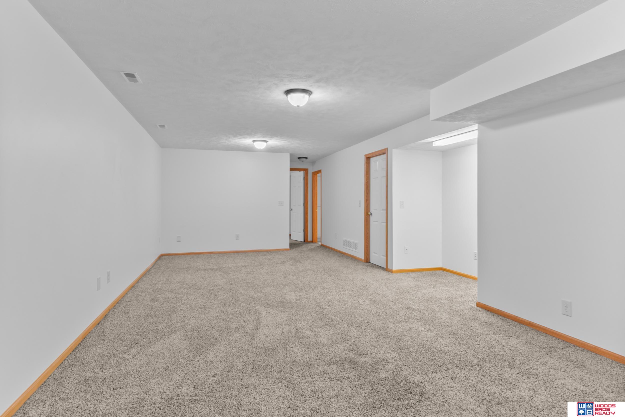 8101 S 20th Street, Lincoln