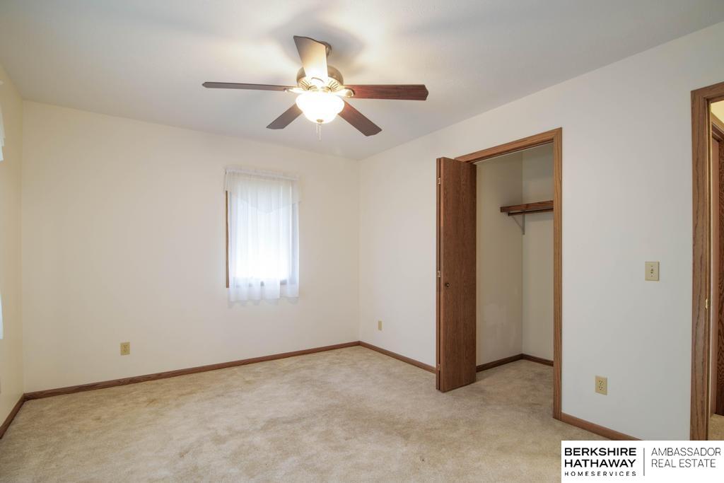 1600 Pella Road