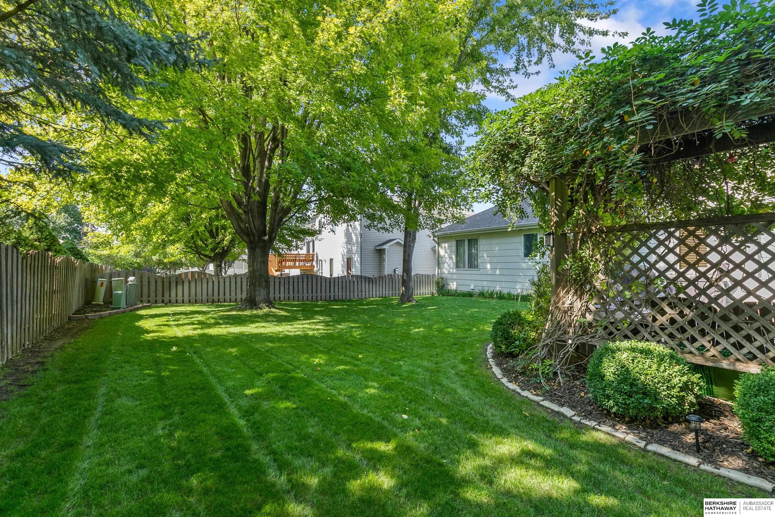 3711 San Mateo Lane