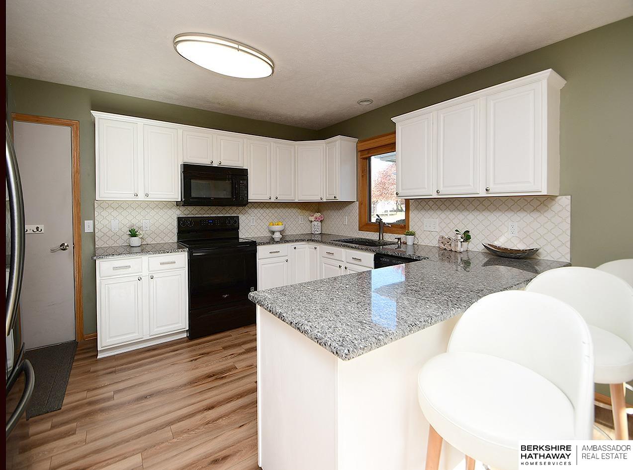 3711 San Mateo Lane
