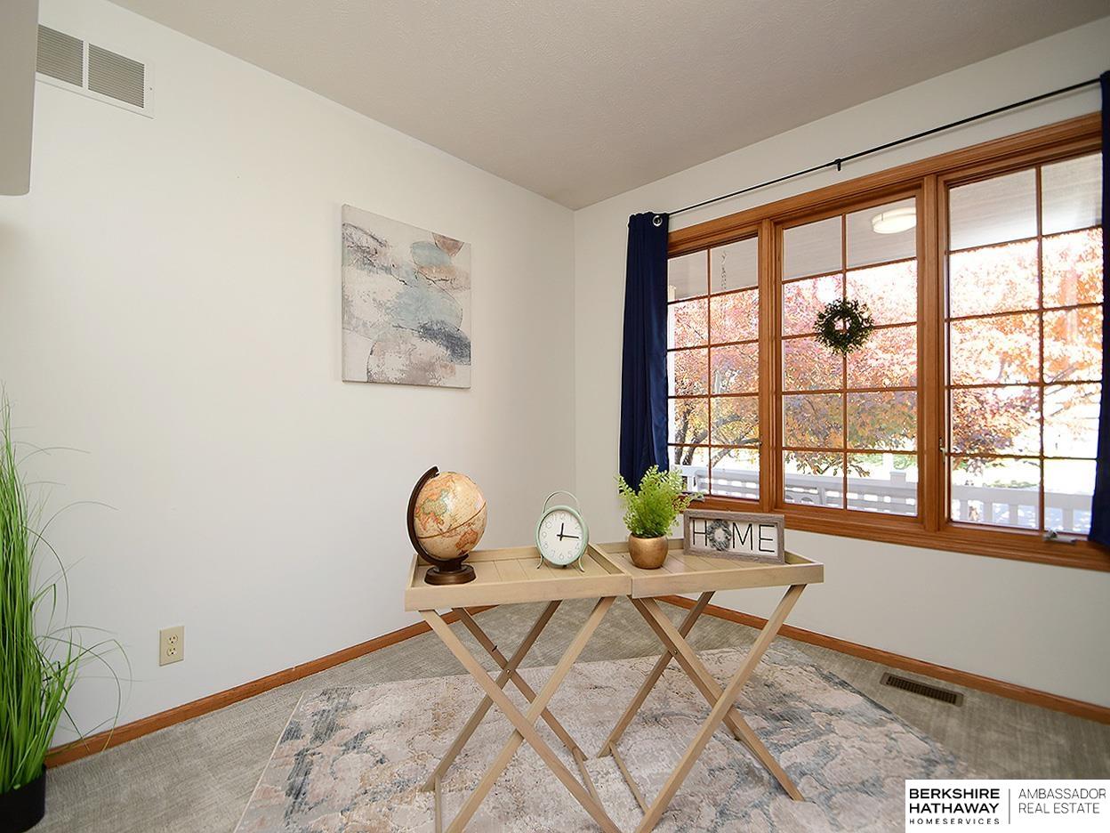 3711 San Mateo Lane