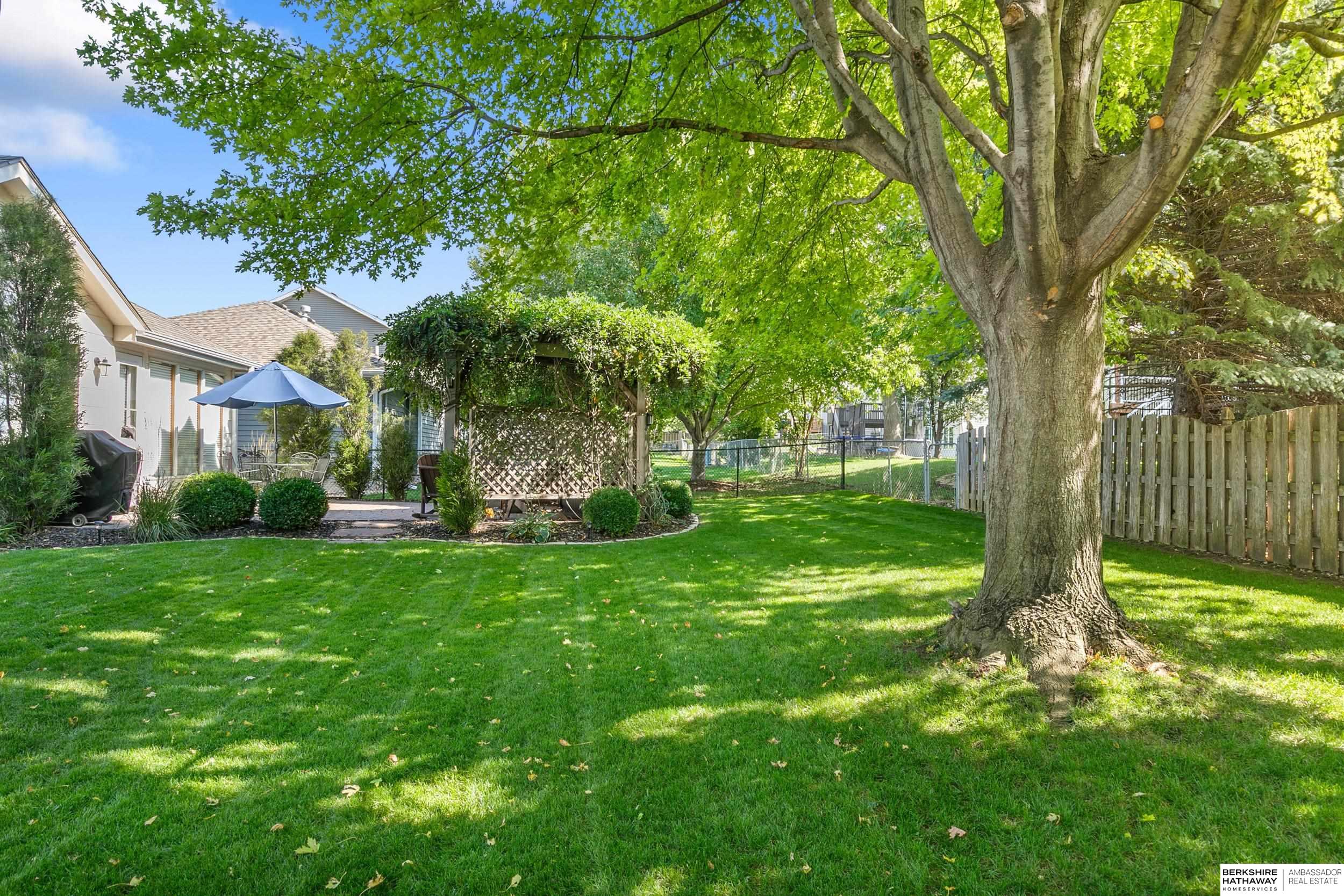 3711 San Mateo Lane