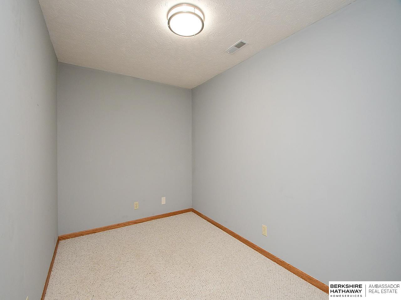 3711 San Mateo Lane