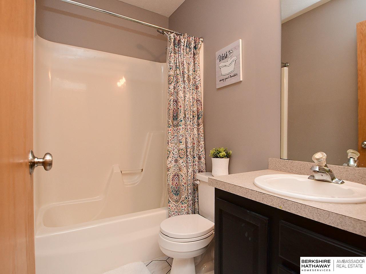 3711 San Mateo Lane