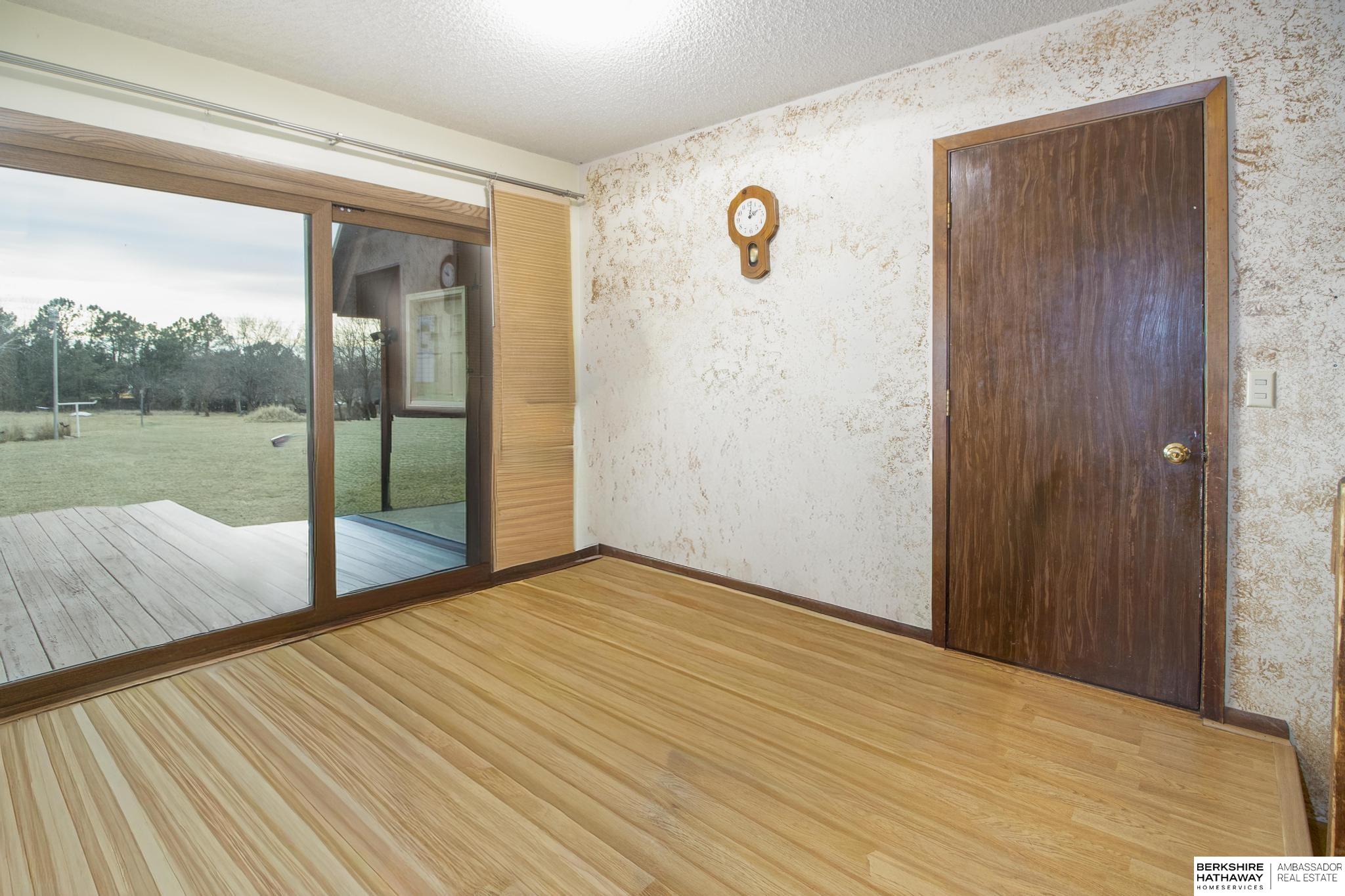 2909 Raymond Road