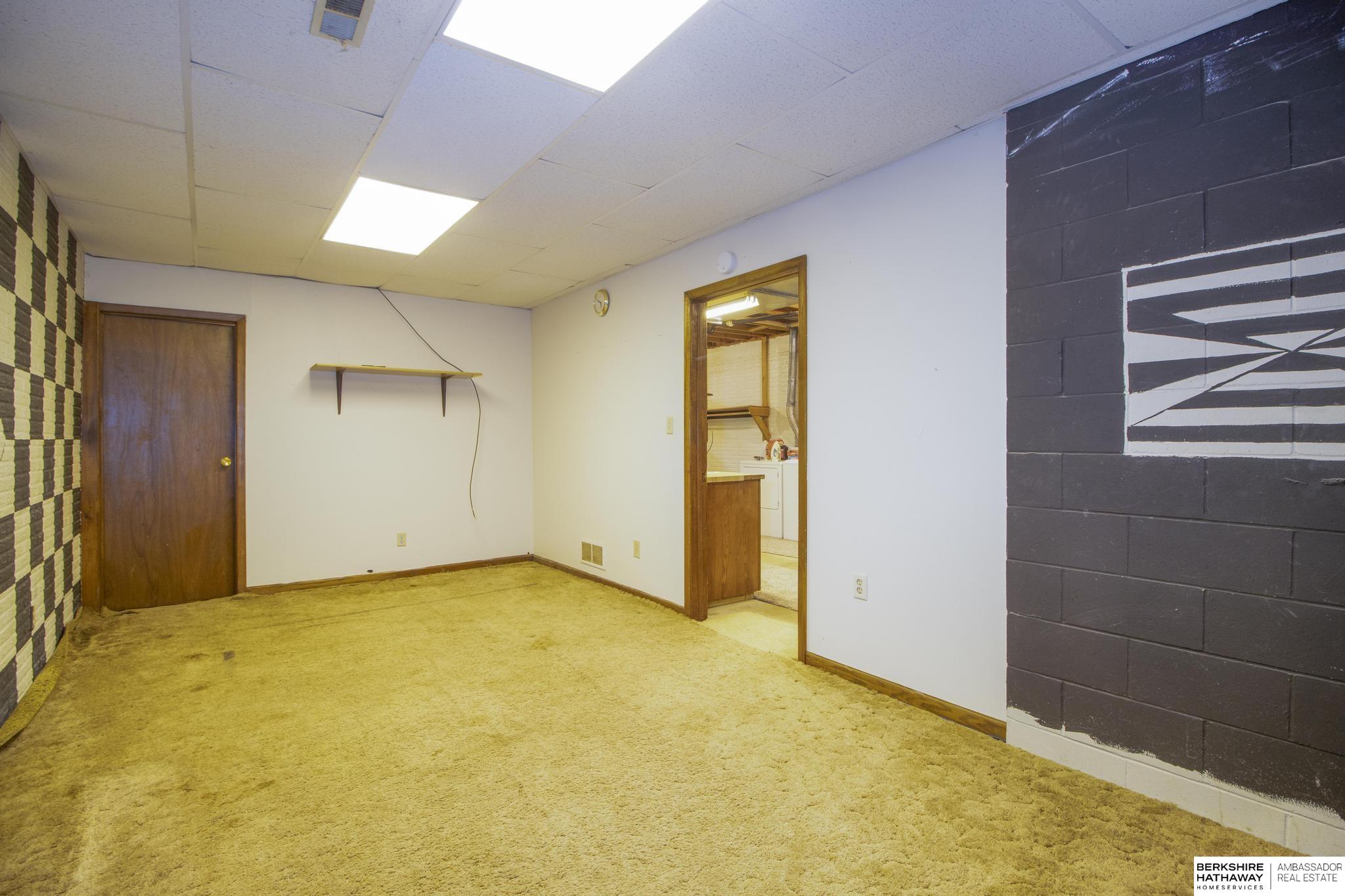 2909 Raymond Road