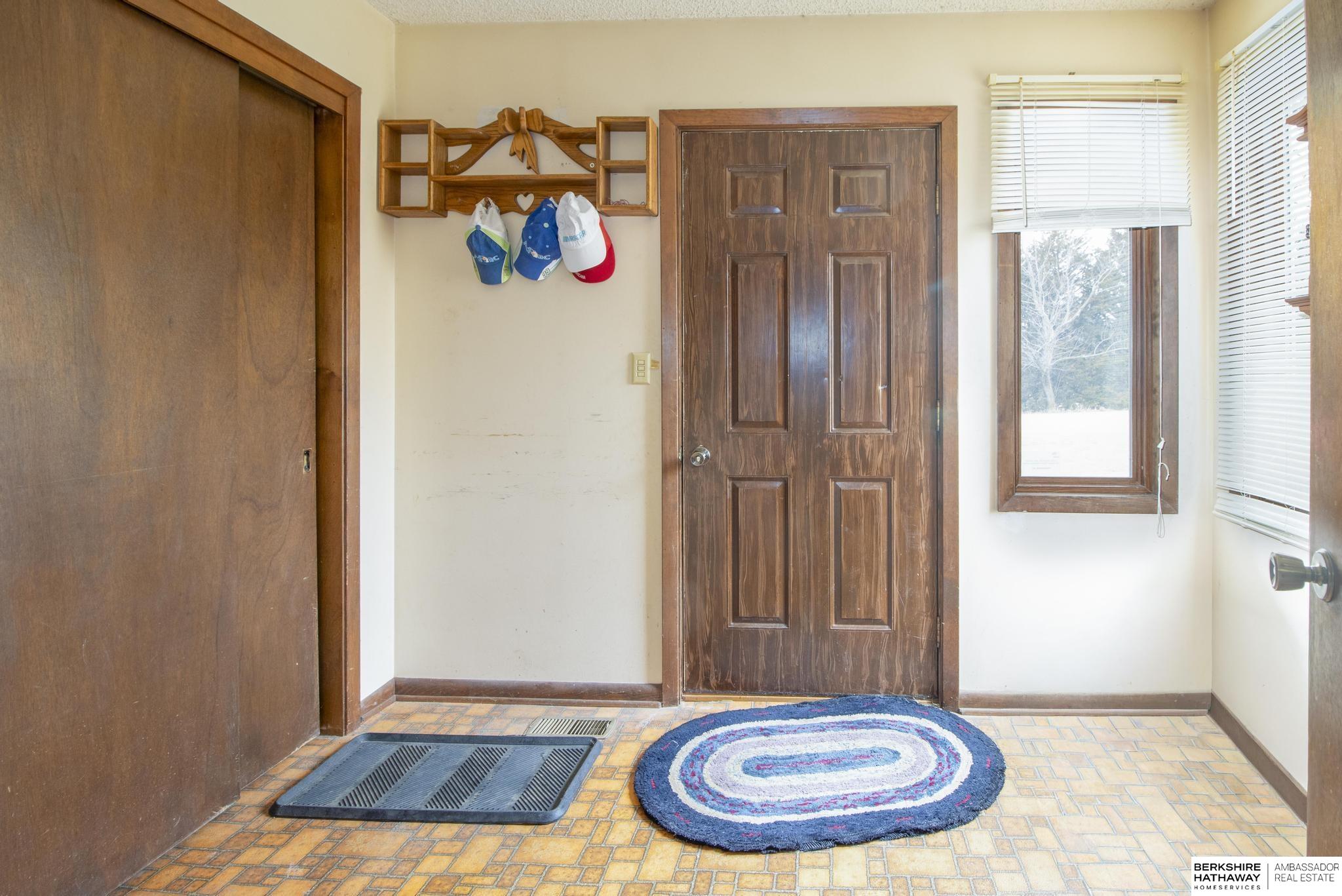 2909 Raymond Road