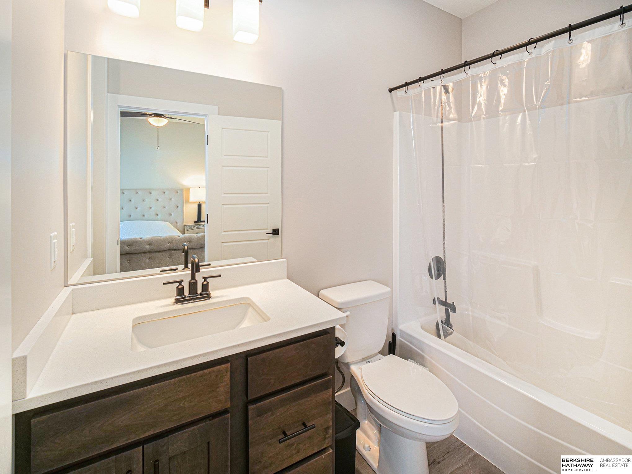 11731 N 144th Street, Waverly