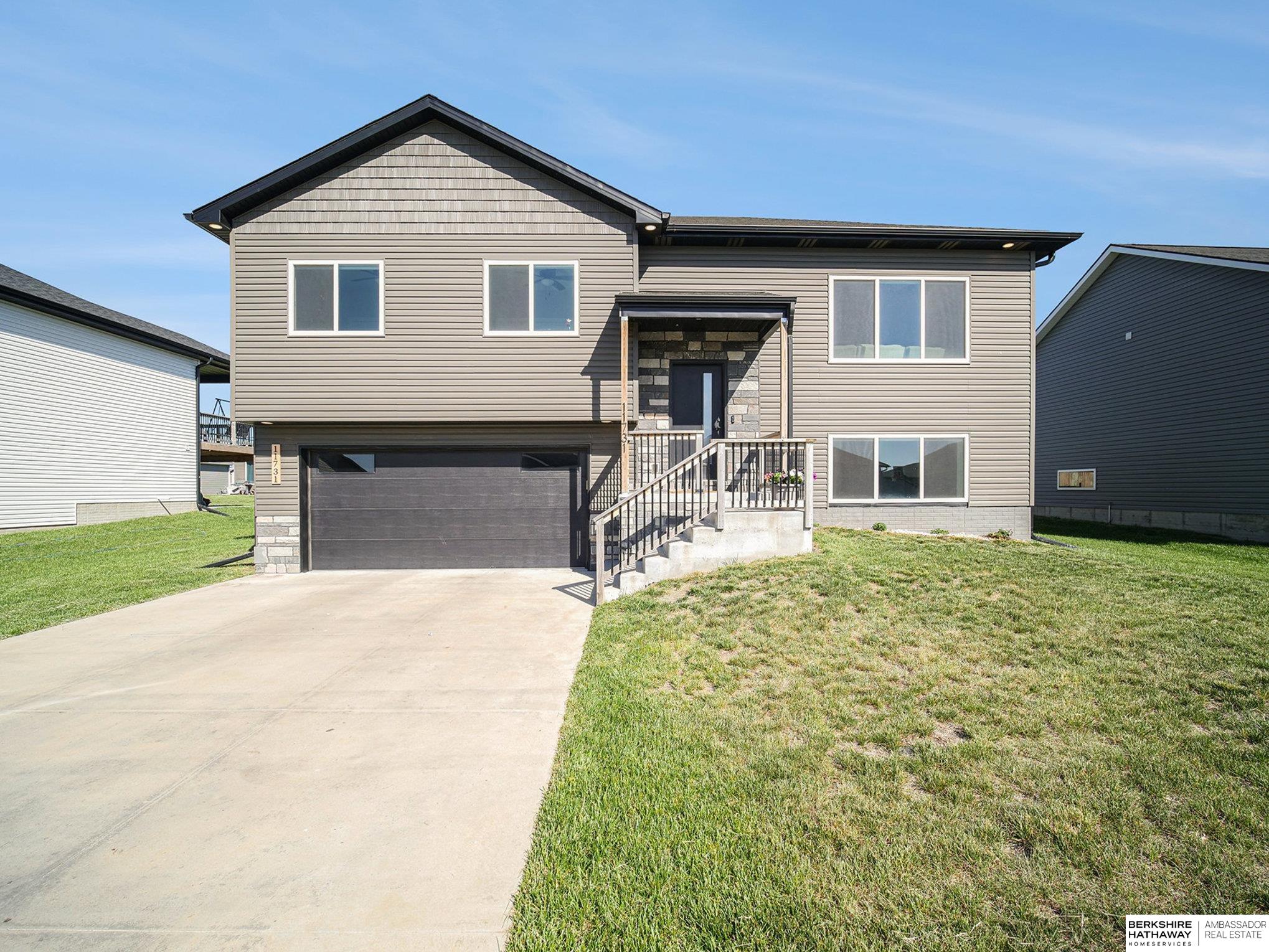 11731 N 144th Street, Waverly