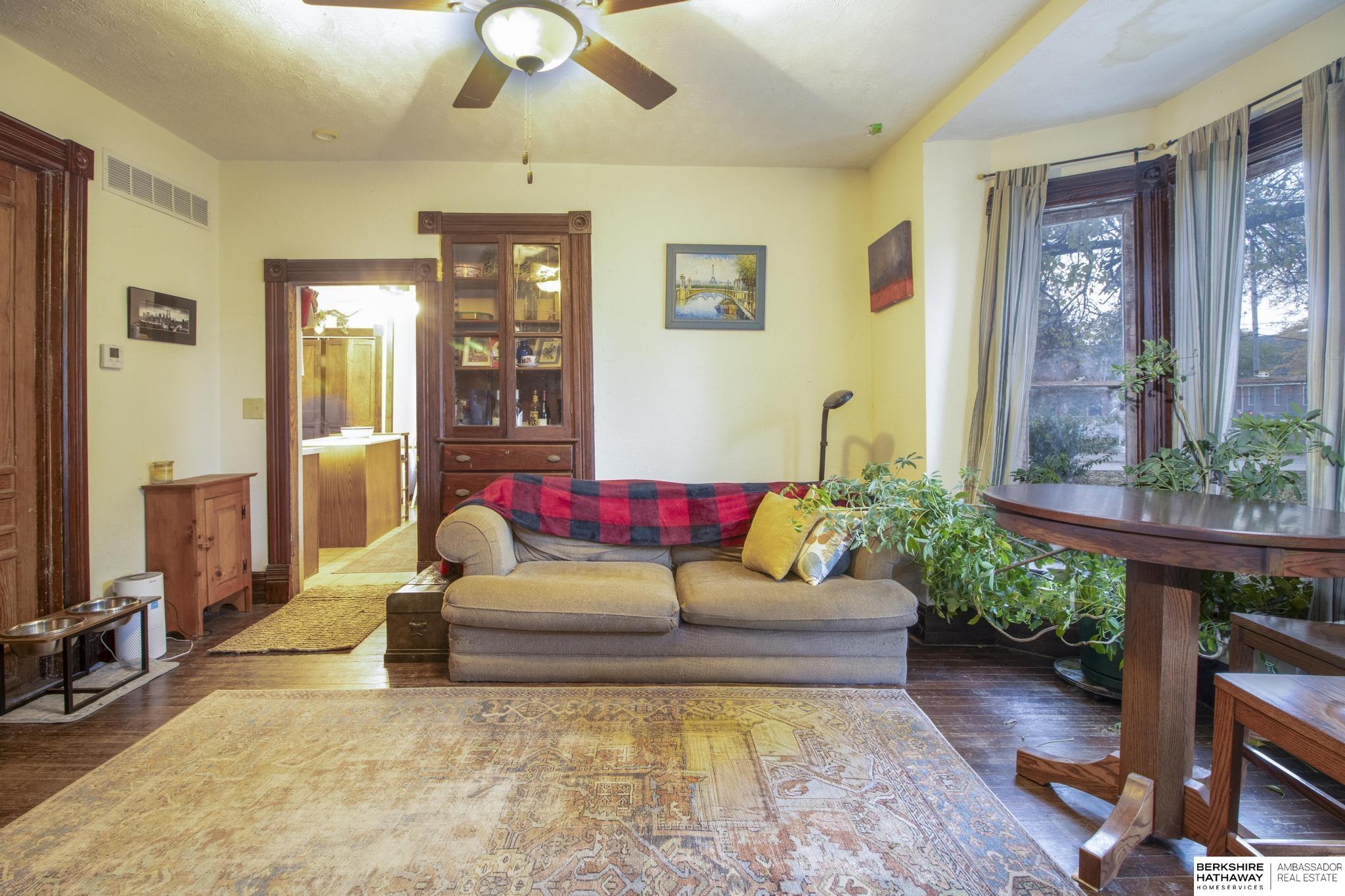 1422 Juniper Avenue