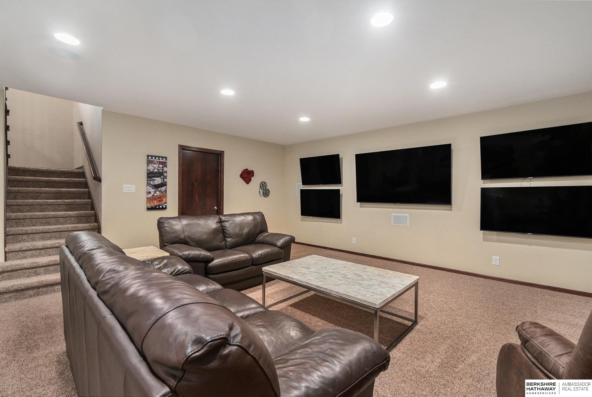 10908 S 175th Avenue