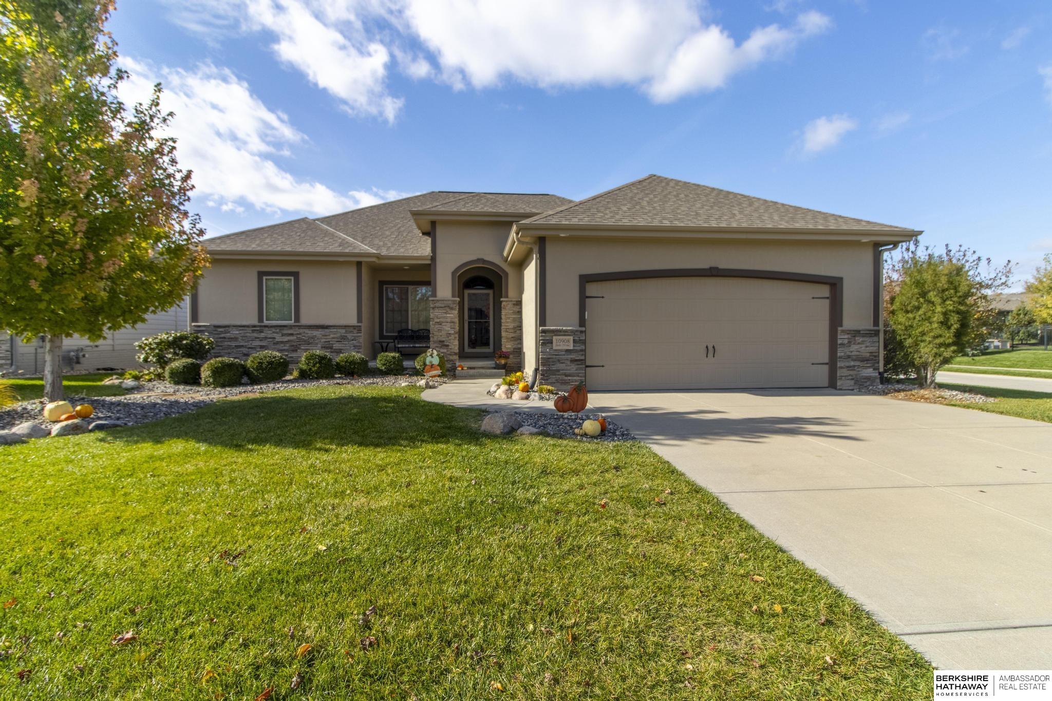 10908 S 175th Avenue