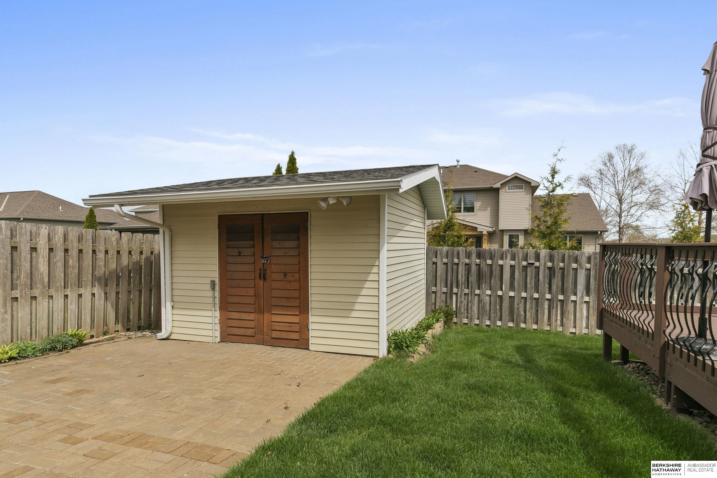 9040 Berg Drive