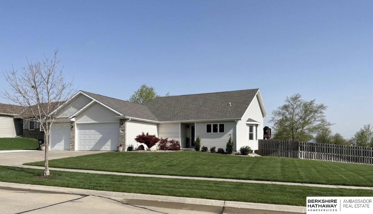 9040 Berg Drive