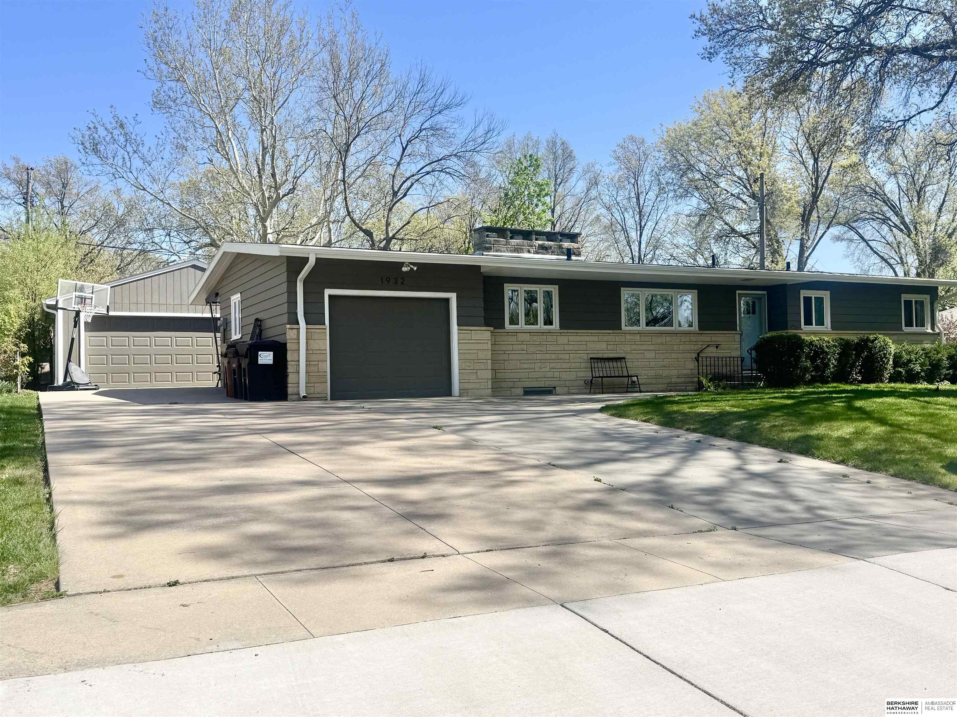 1932 Monterey Drive