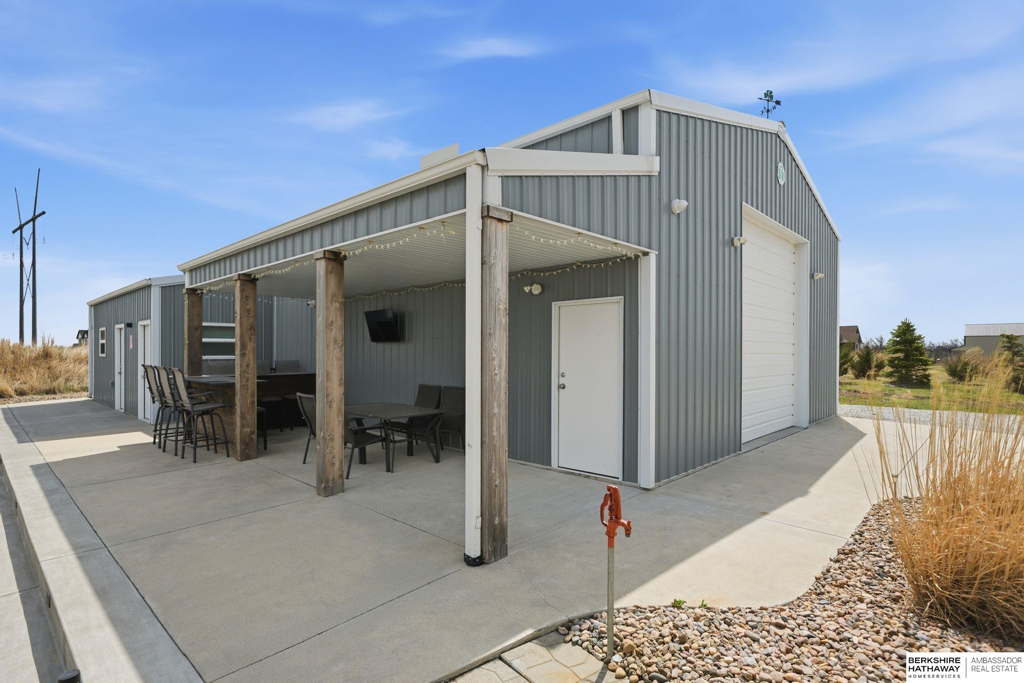 18330 SW 66th Street