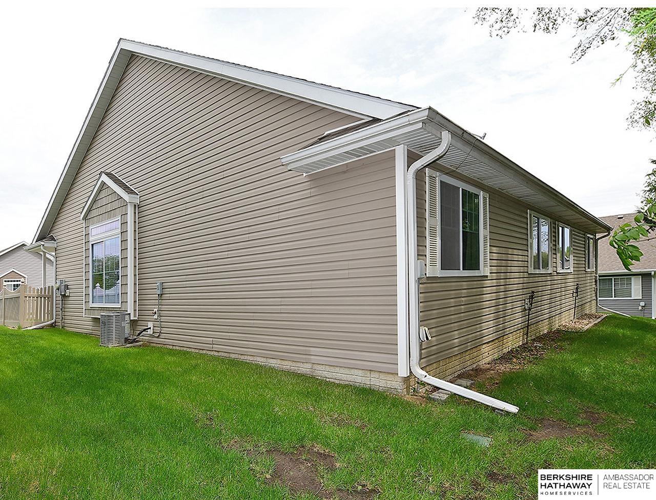5821 Brendon Lane