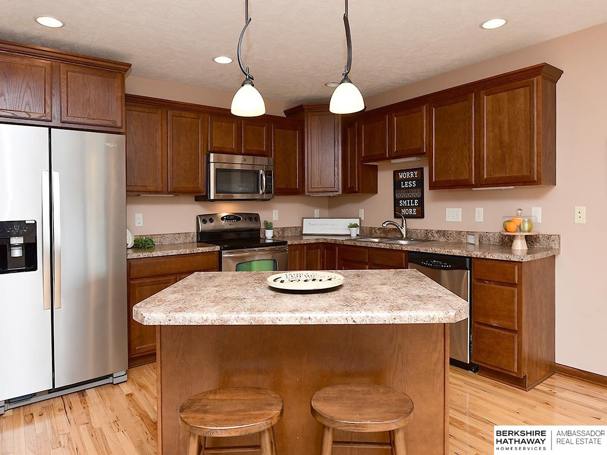 1306 Autumn Road