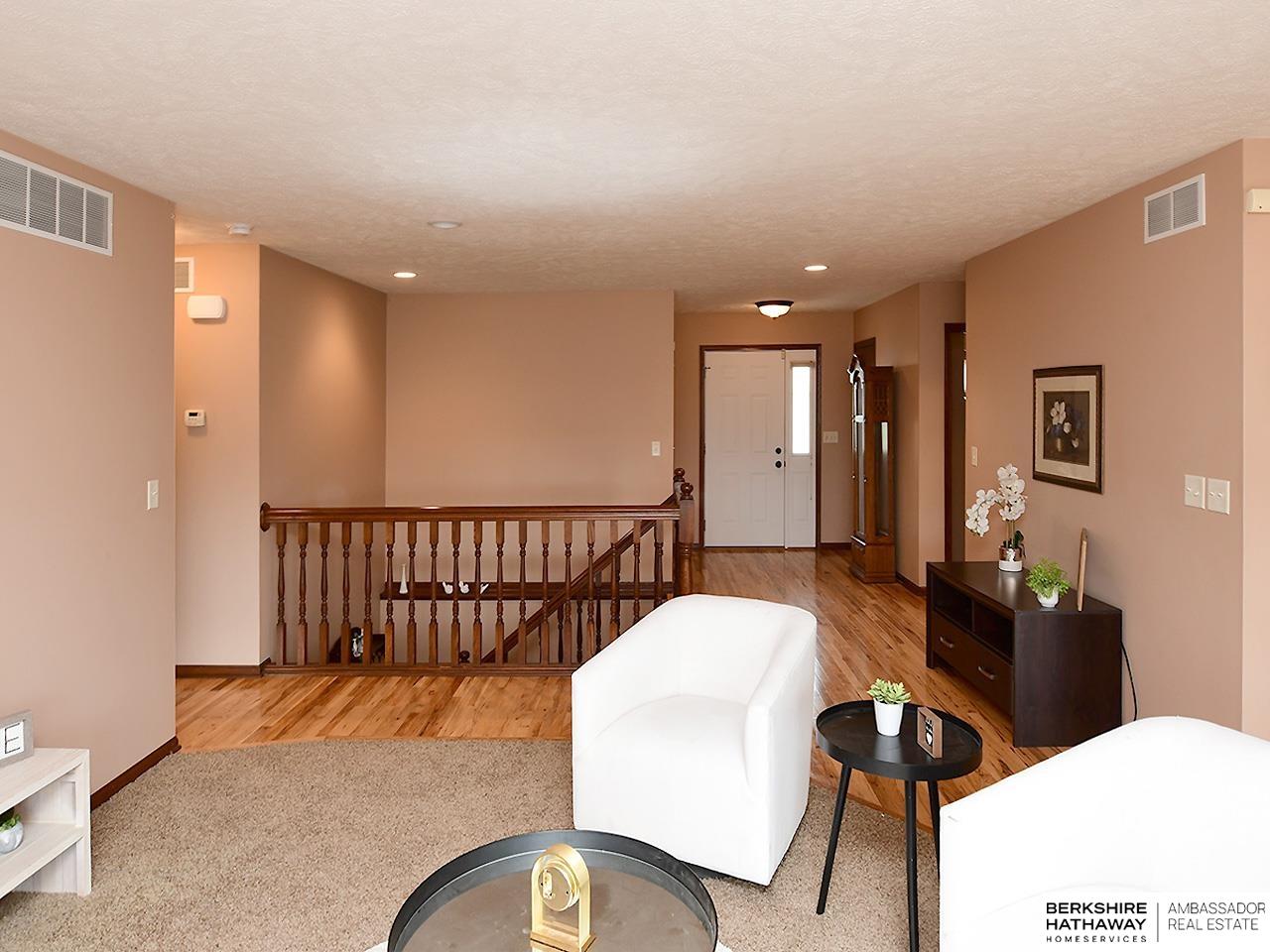 1306 Autumn Road