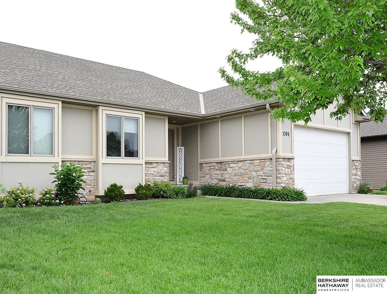 1306 Autumn Road