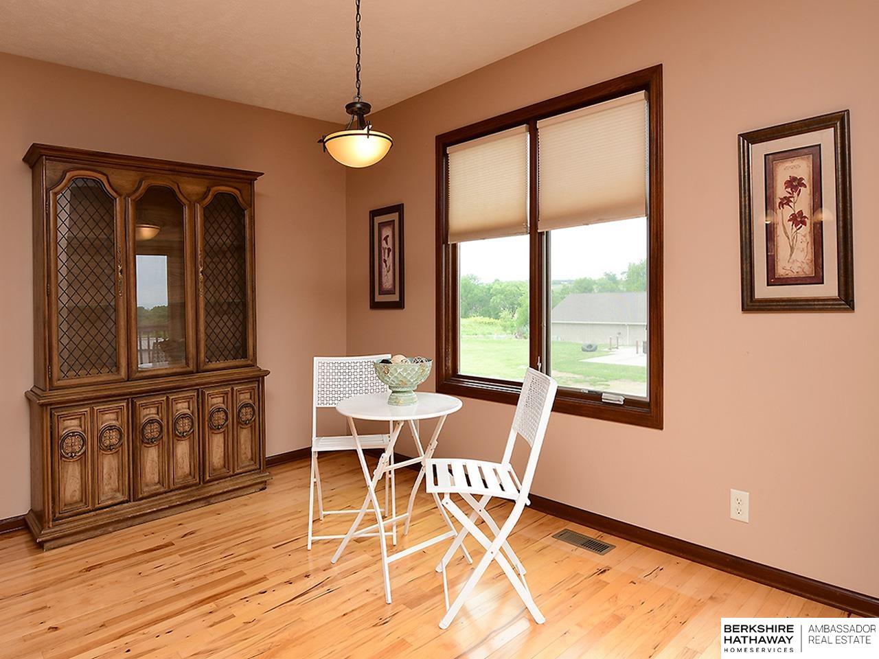 1306 Autumn Road