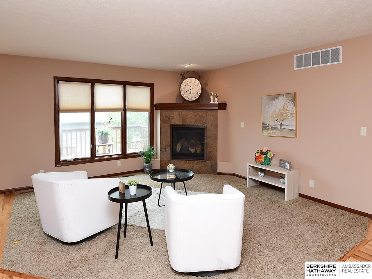 1306 Autumn Road
