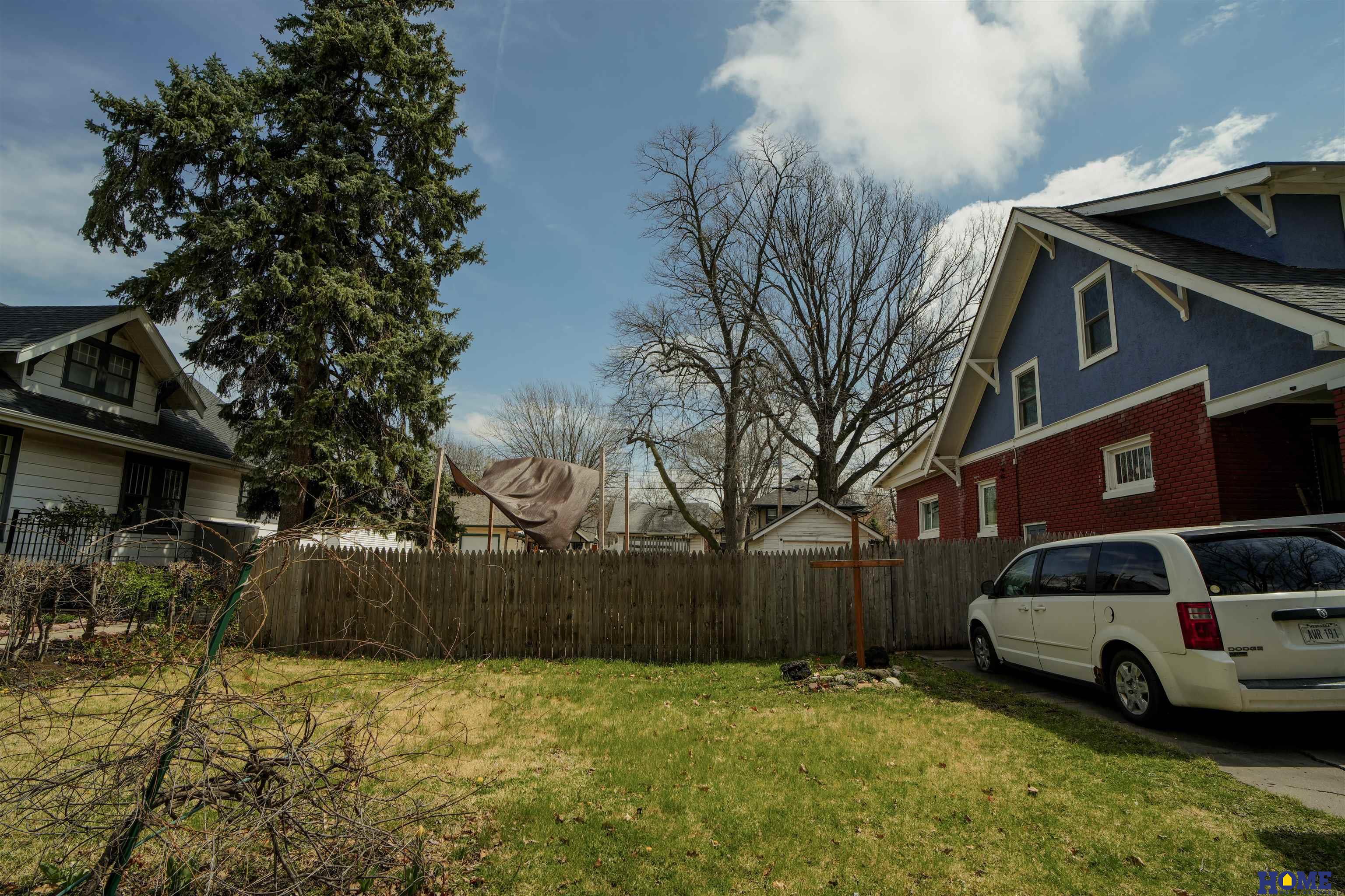 744 S 32nd Street