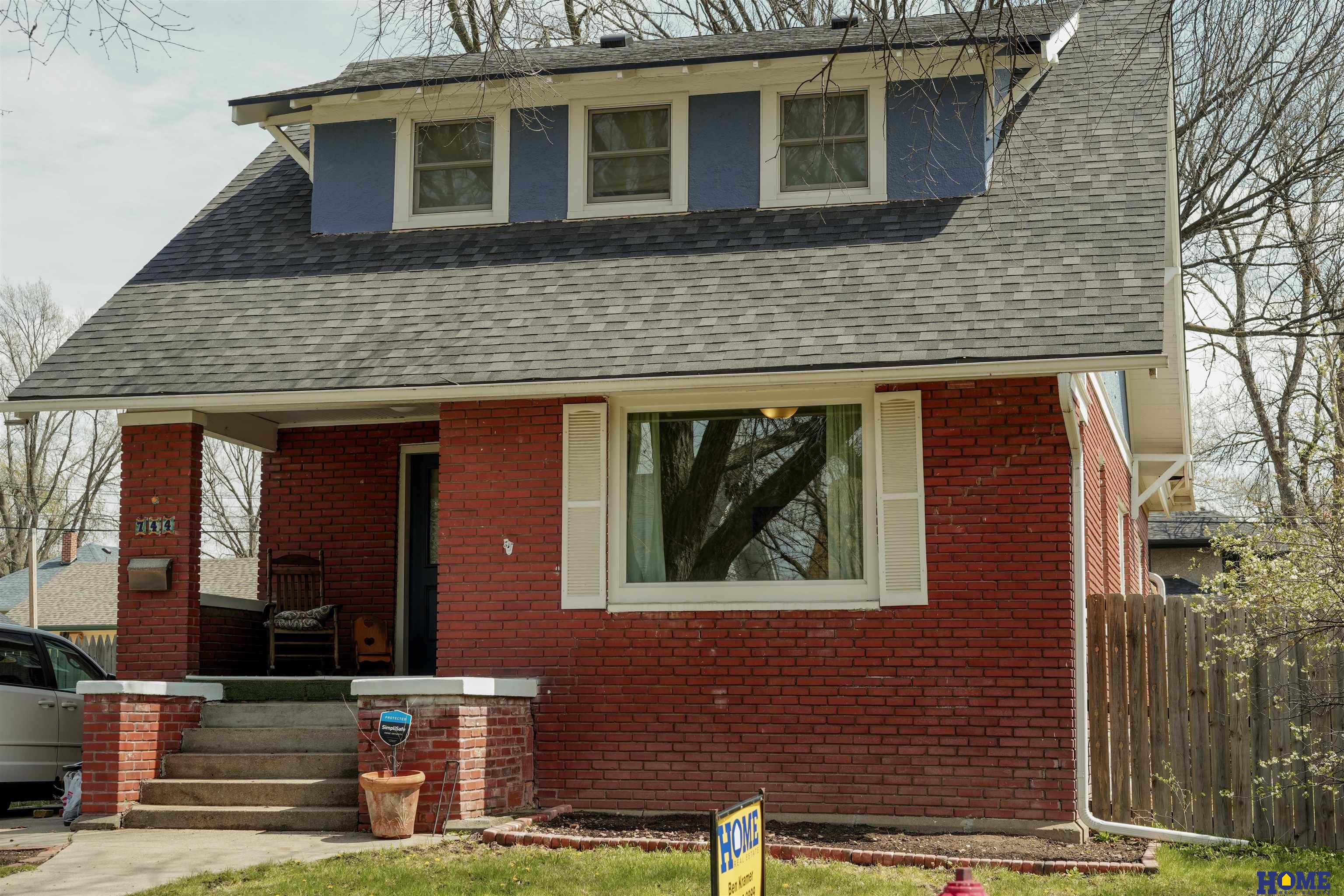 744 S 32nd Street