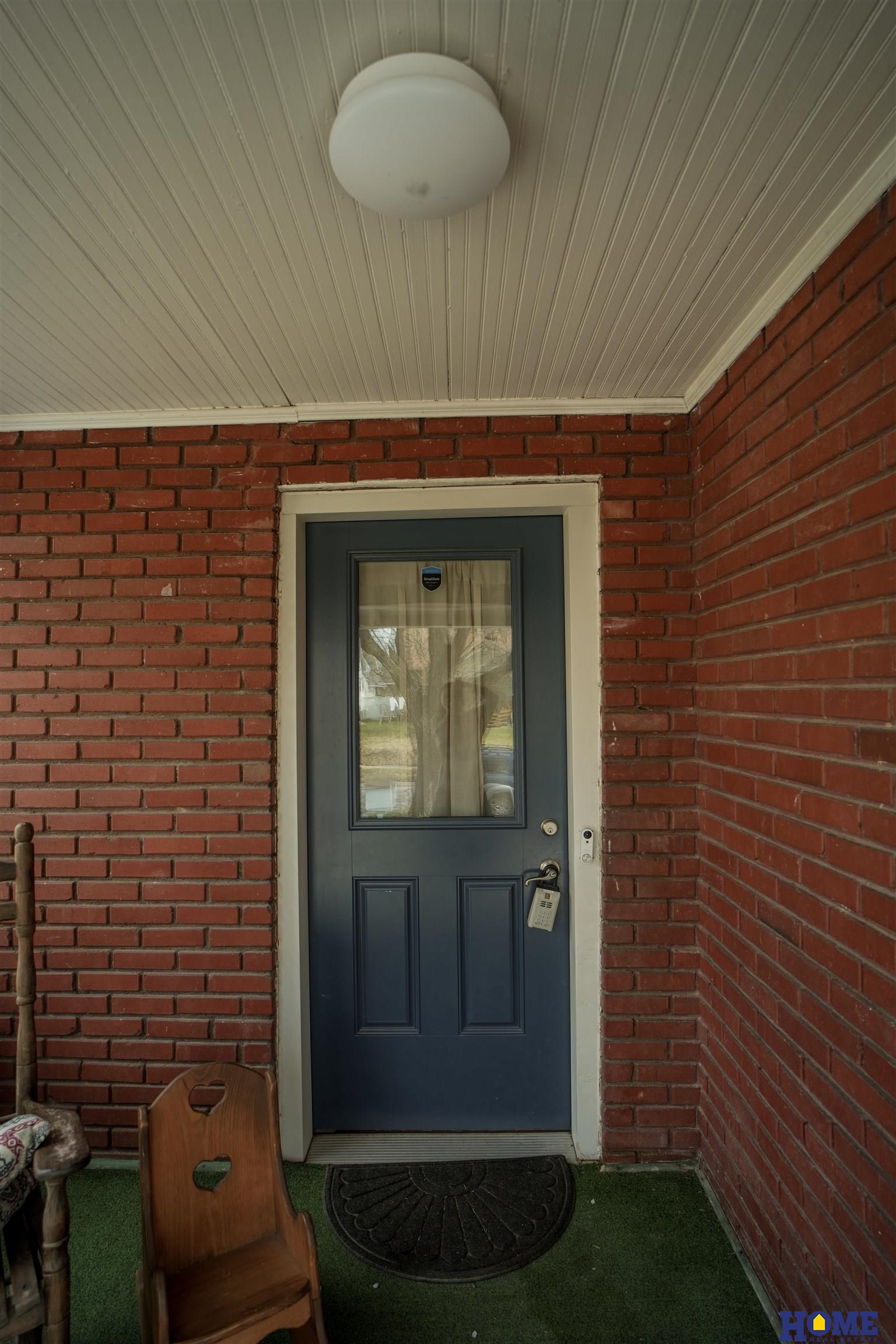 744 S 32nd Street
