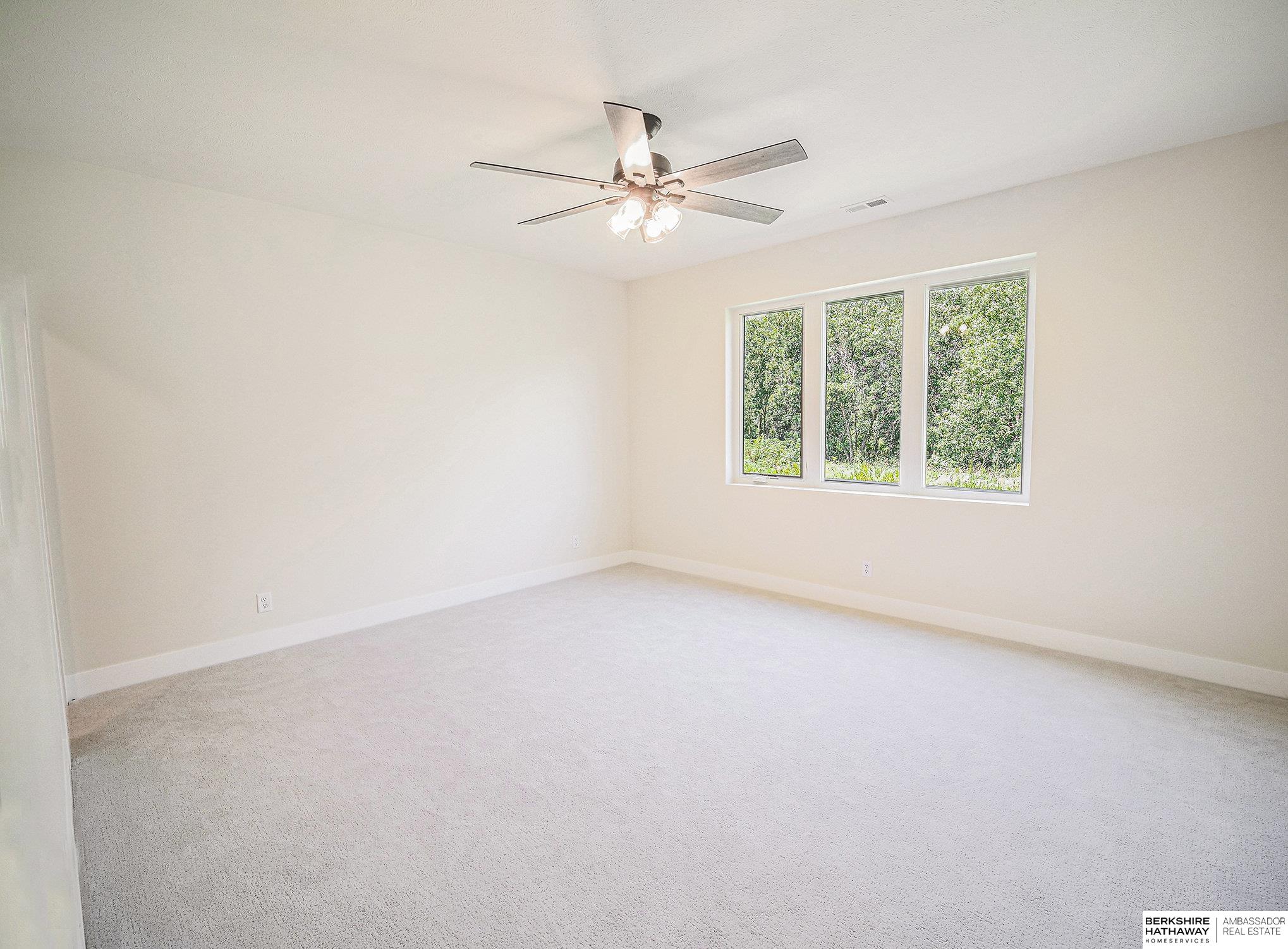 8910 Dragonfly Lane