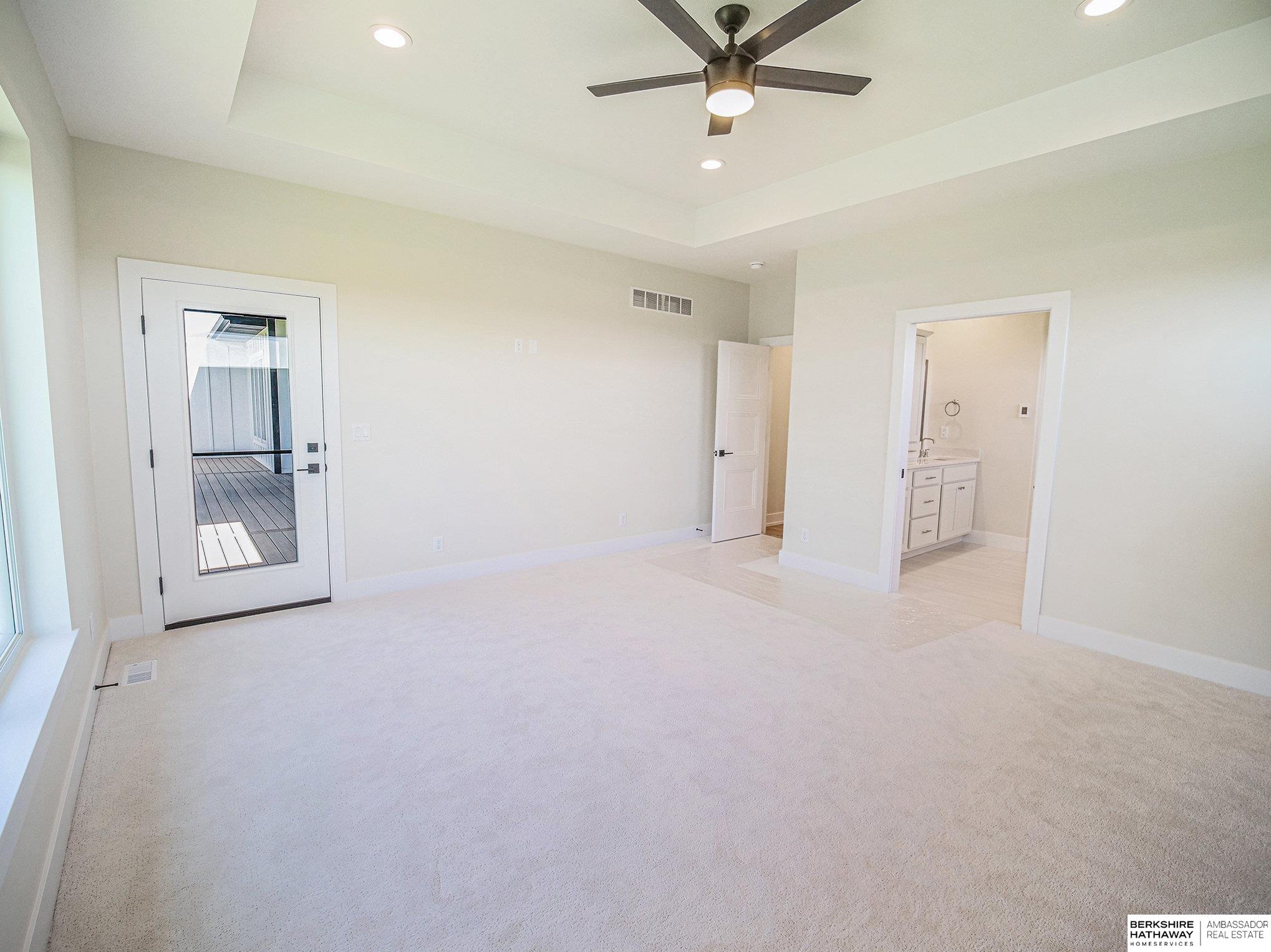 8910 Dragonfly Lane