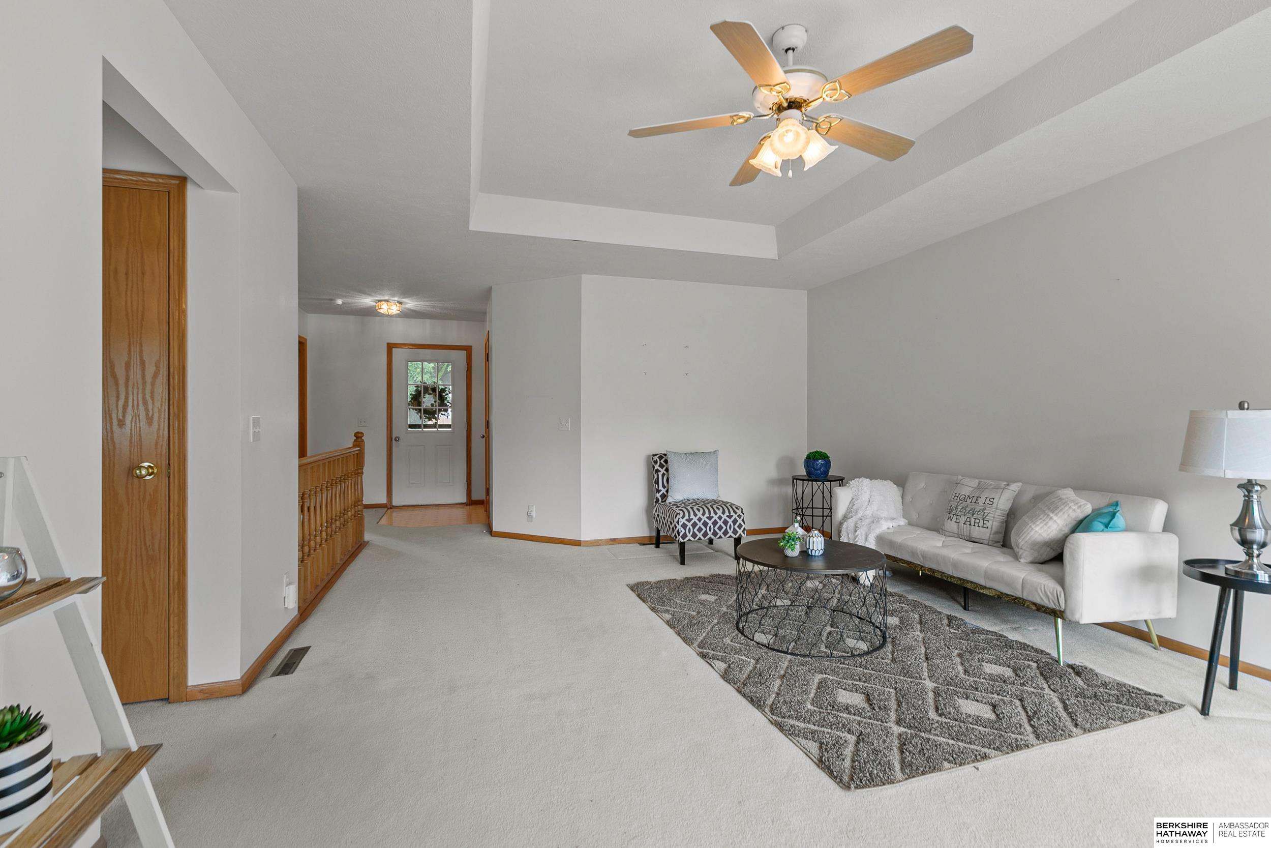 5320 NW Tudor Lane