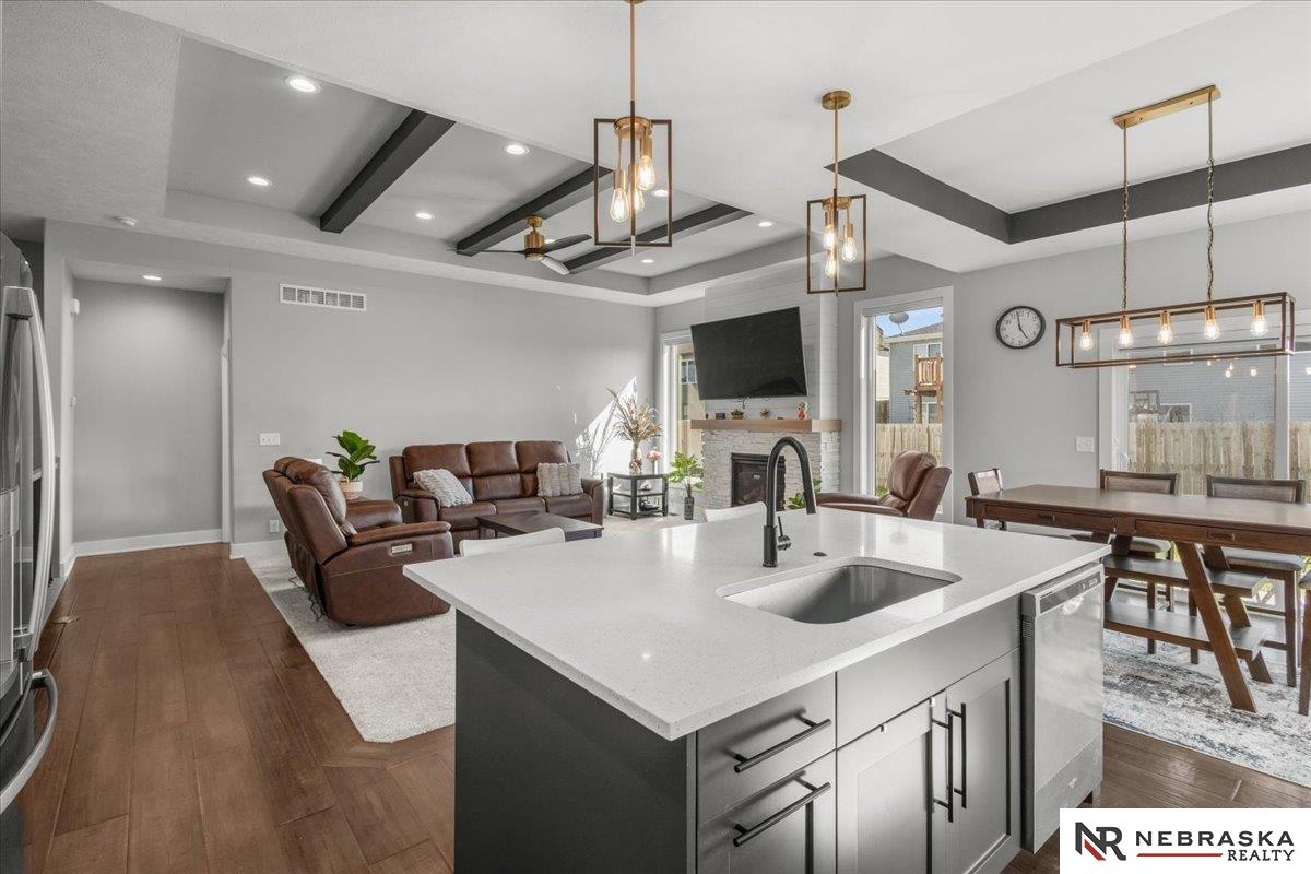 3345 N 92nd Street