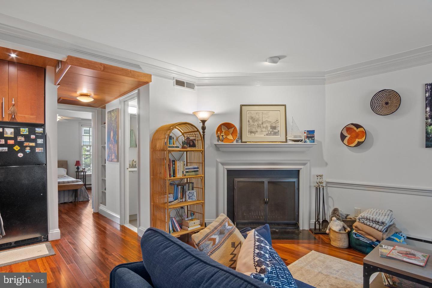 220 N SAINT ASAPH STREET 20