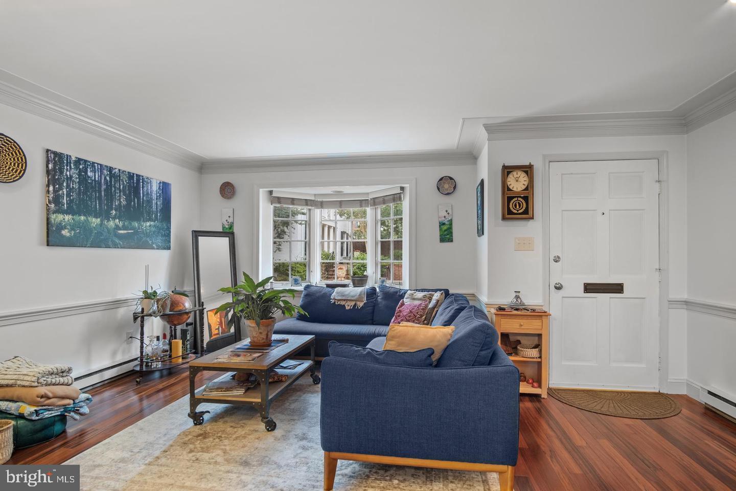 220 N SAINT ASAPH STREET 20