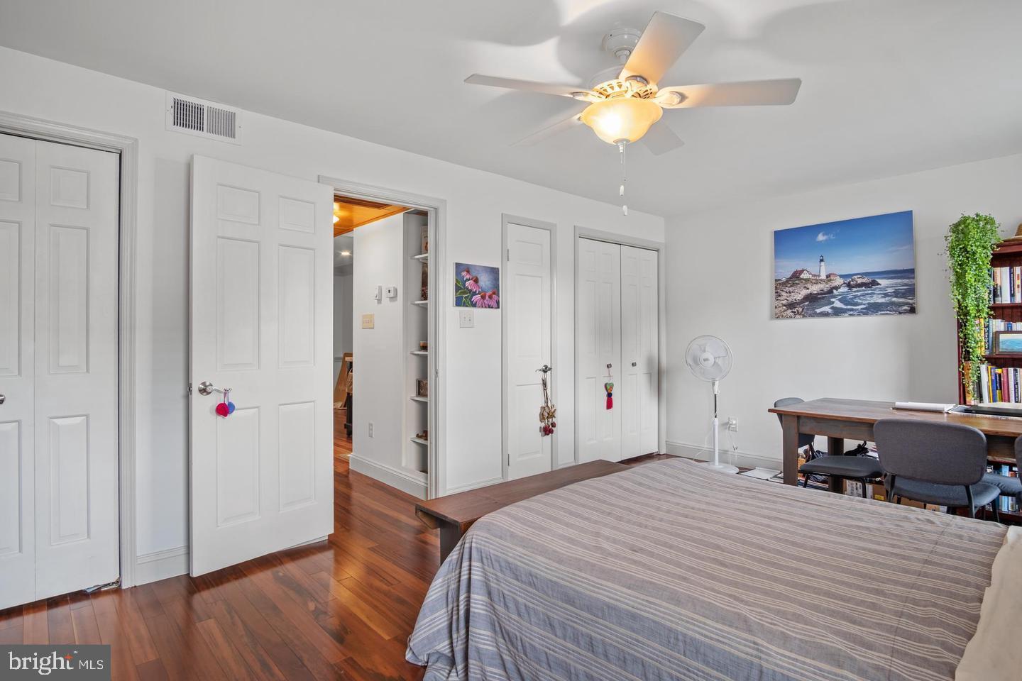 220 N SAINT ASAPH STREET 20