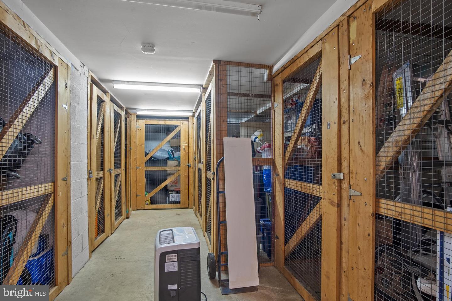 220 N SAINT ASAPH STREET 20