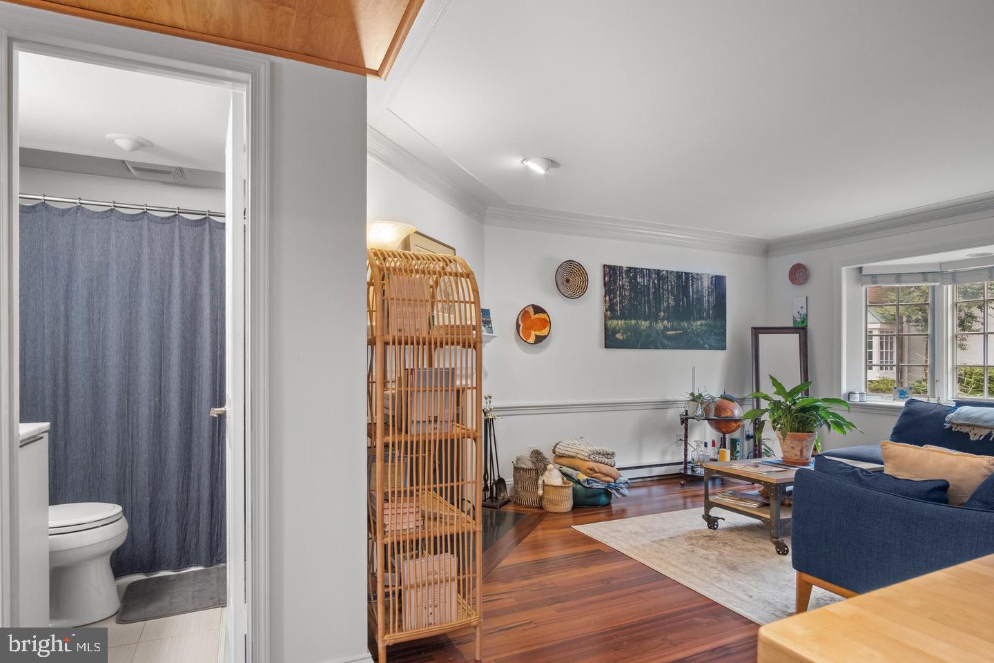 220 N SAINT ASAPH STREET 20
