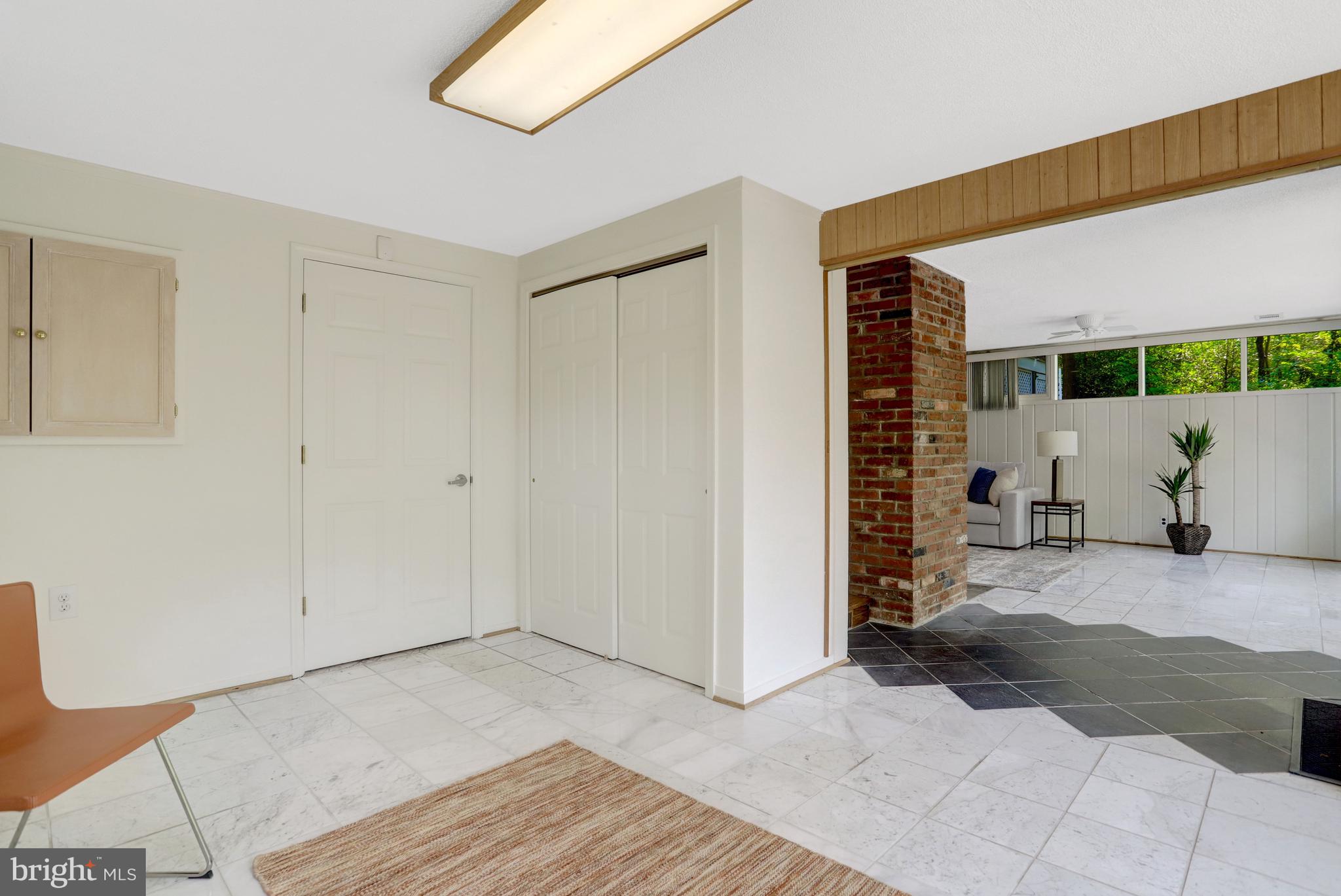 7413 Rebecca Dr