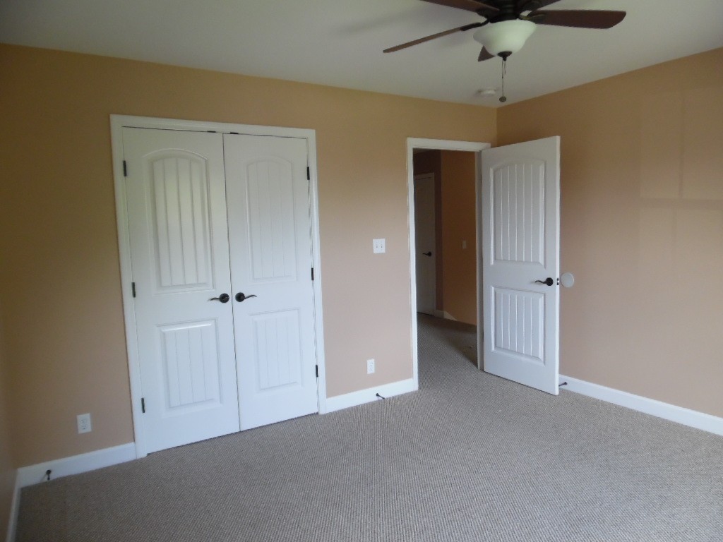 2705 Arthurs Ct