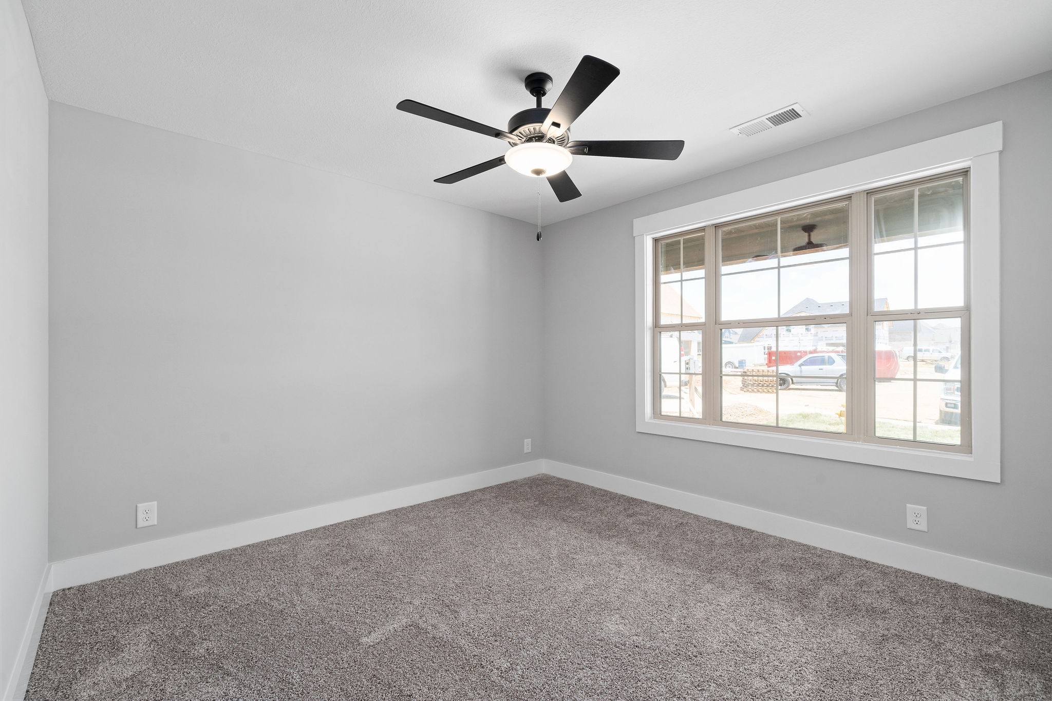 1604 Collins View Way