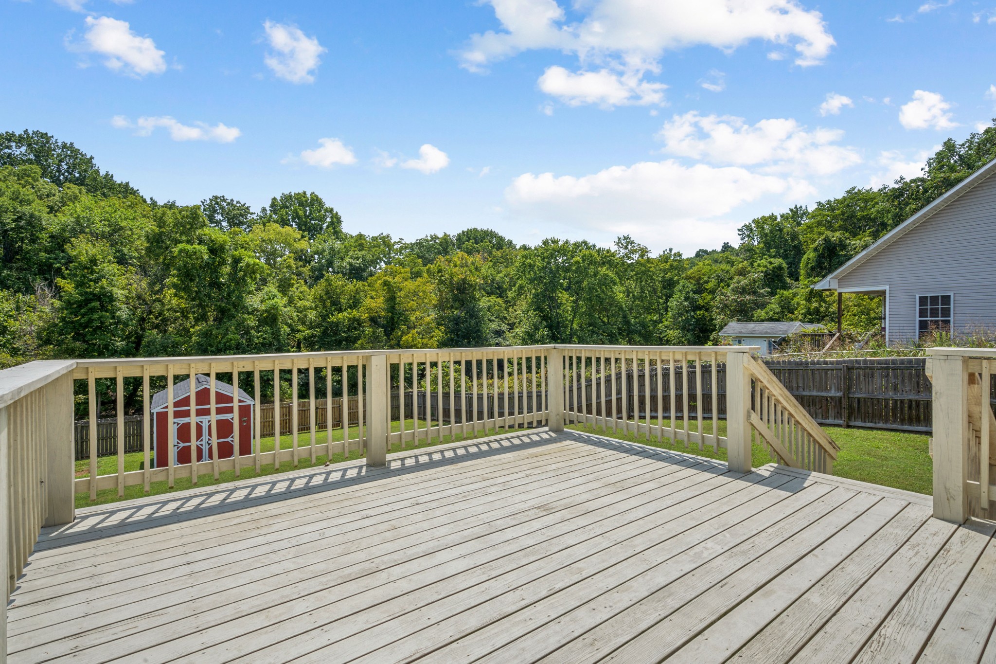 492 Comanche Ct