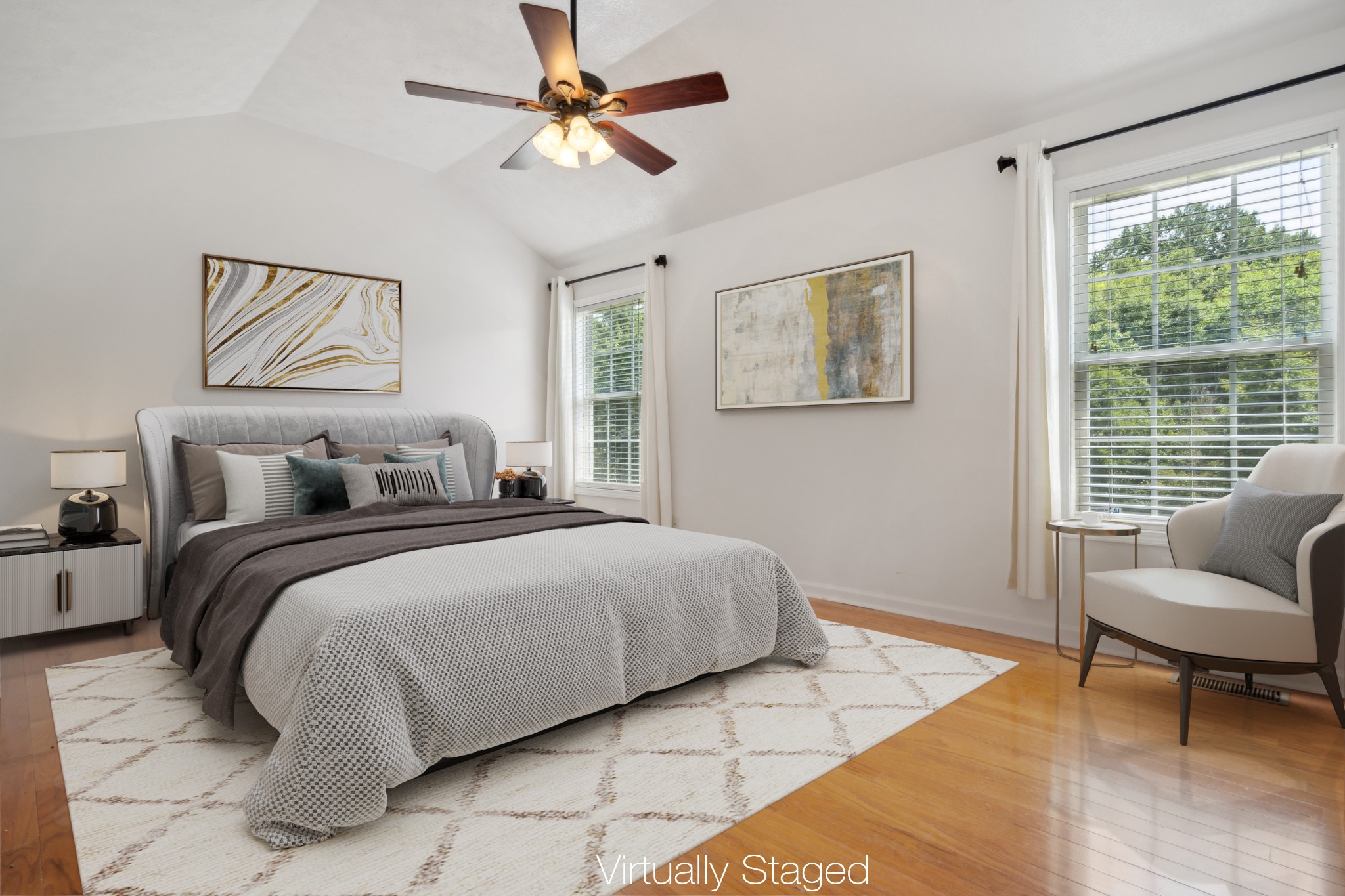 492 Comanche Ct